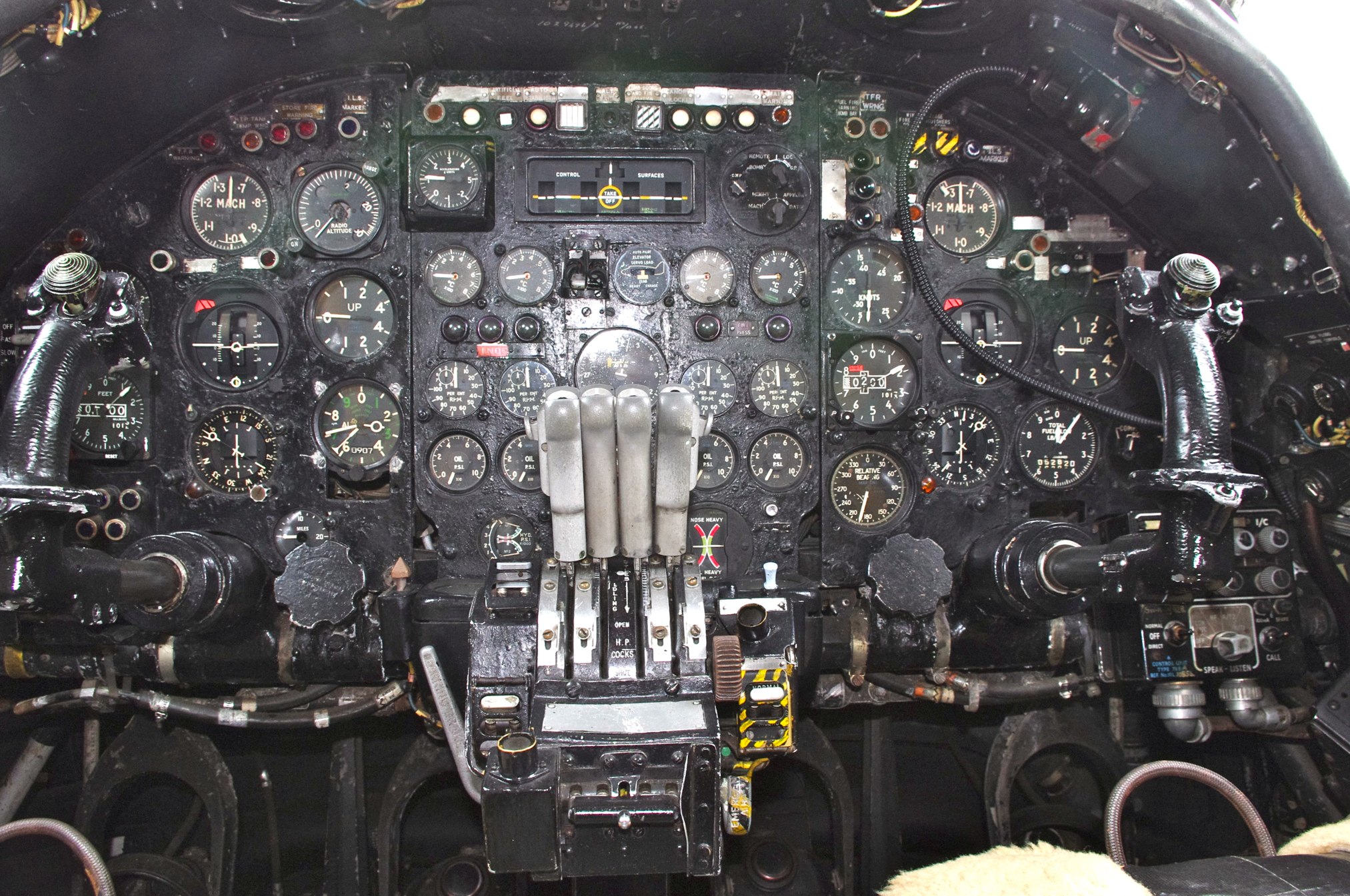 Cockpit of the Avro Vulcan (5761840947)