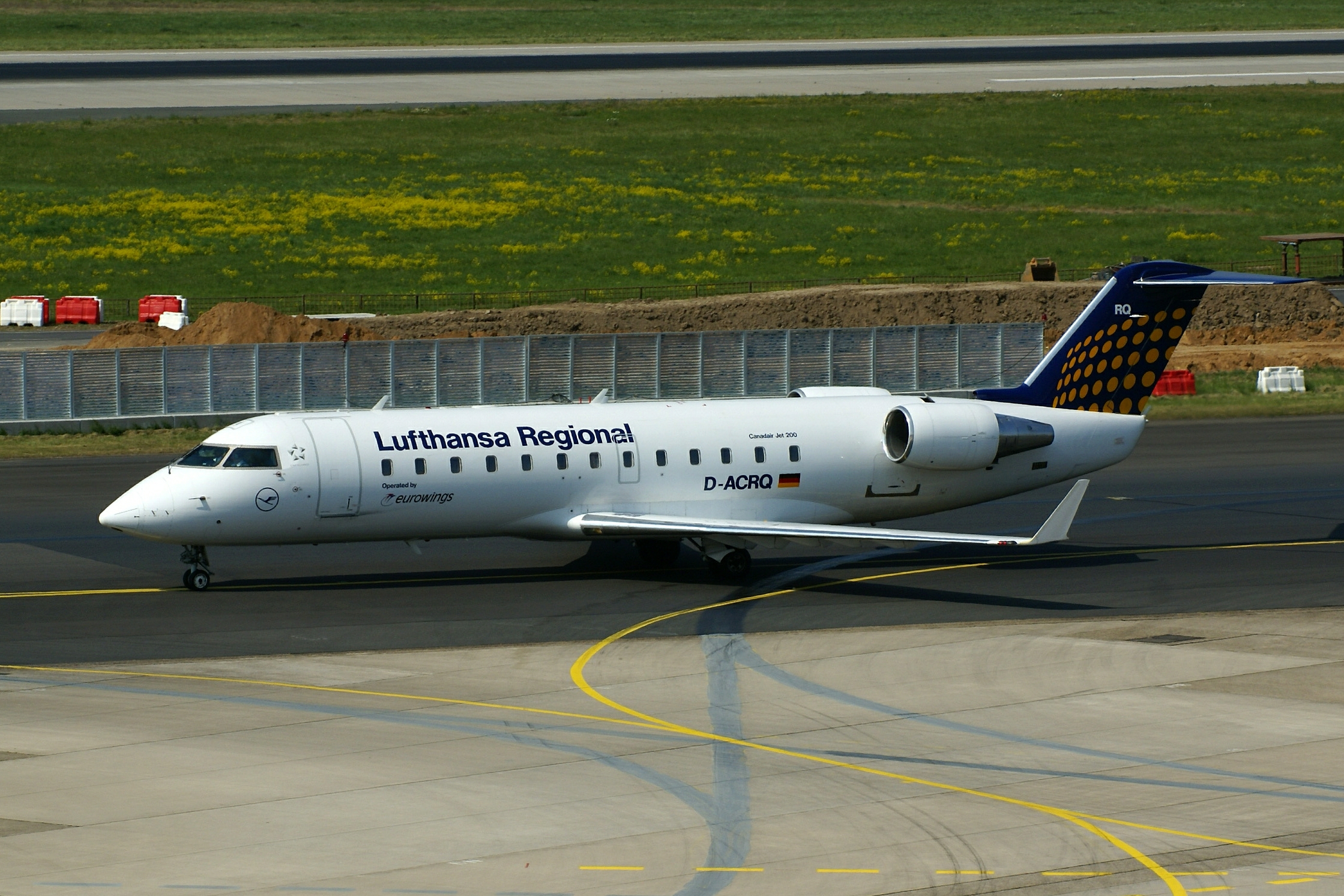 D-ACRQ (7487623618)