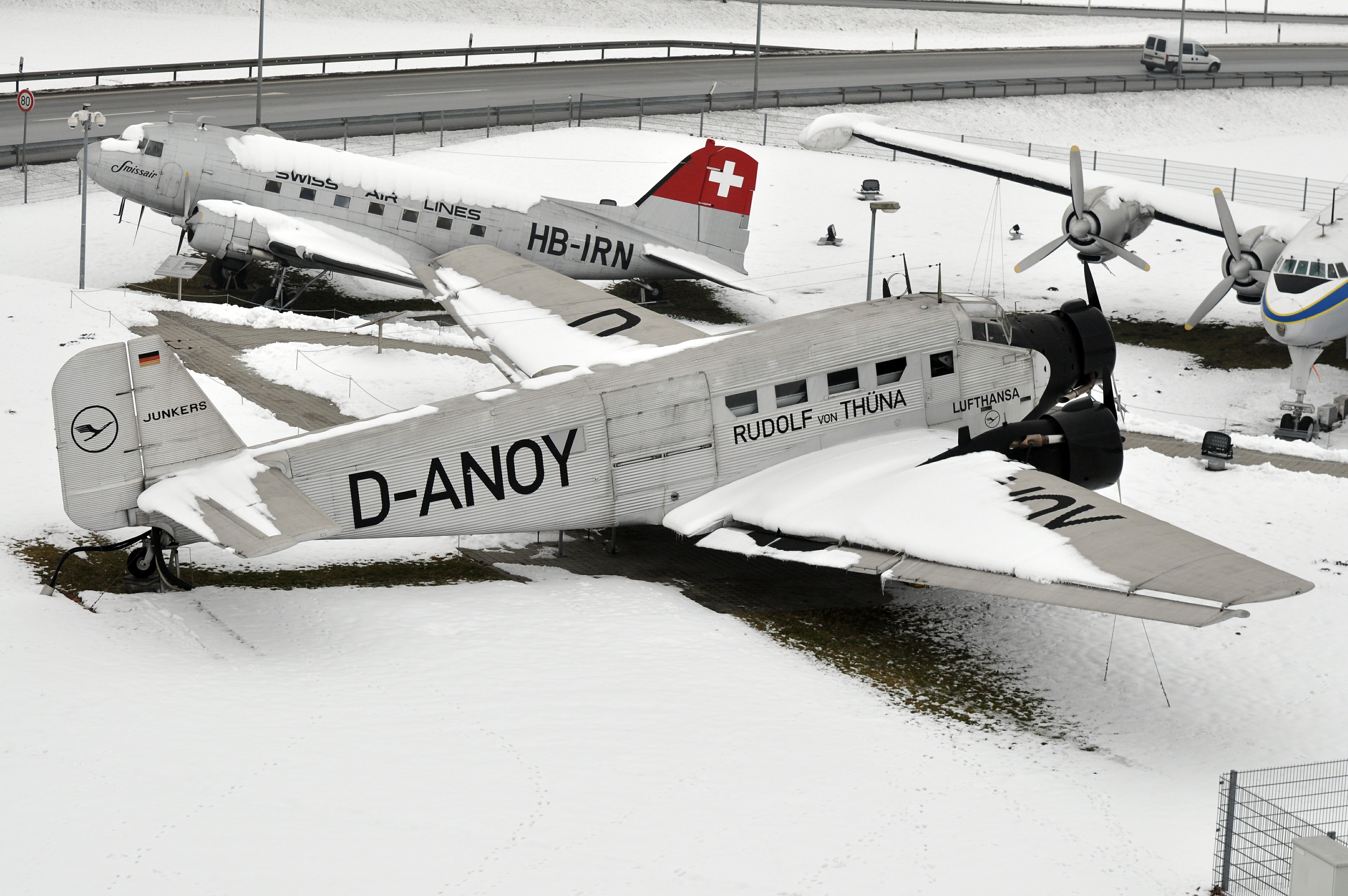 D-ANOY (8424985430)