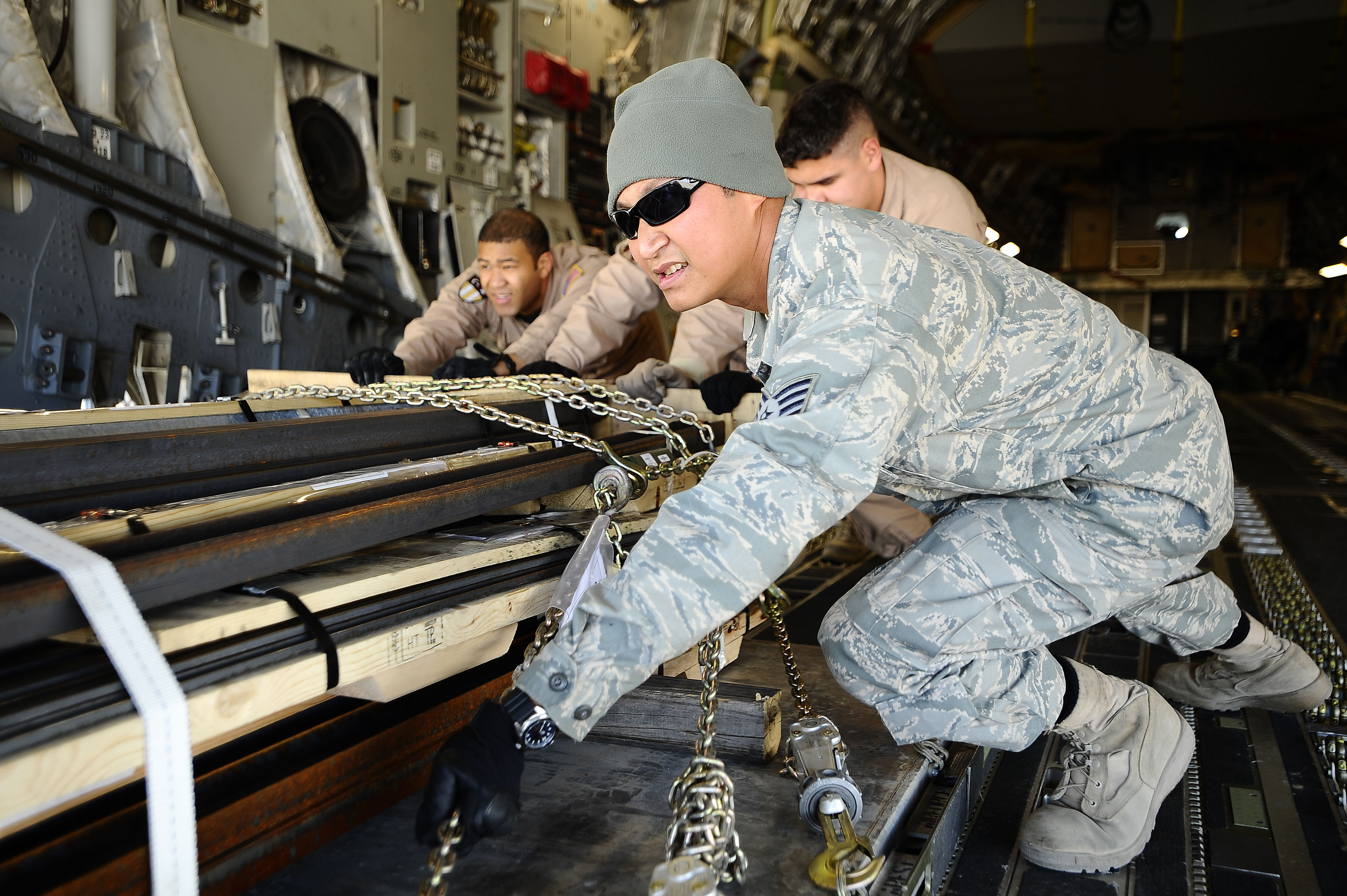 Defense.gov News Photo 081214-F-0620E-078