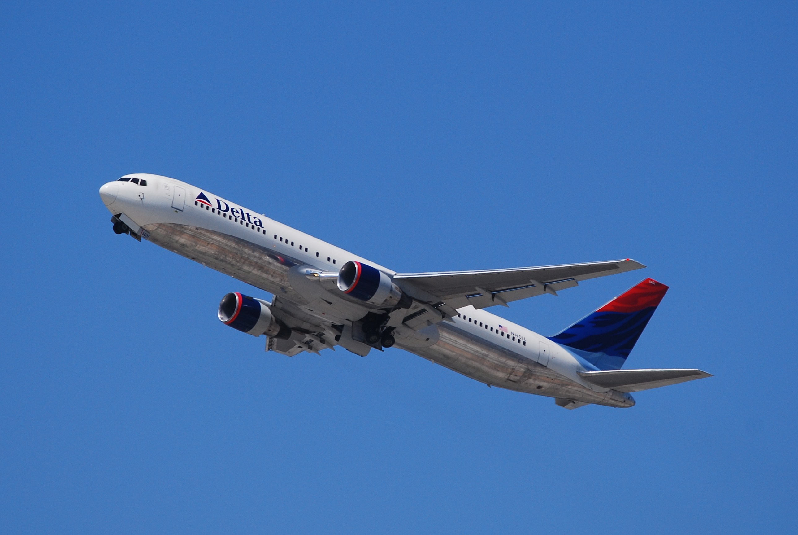 DELTA 767-300 (2539316729)