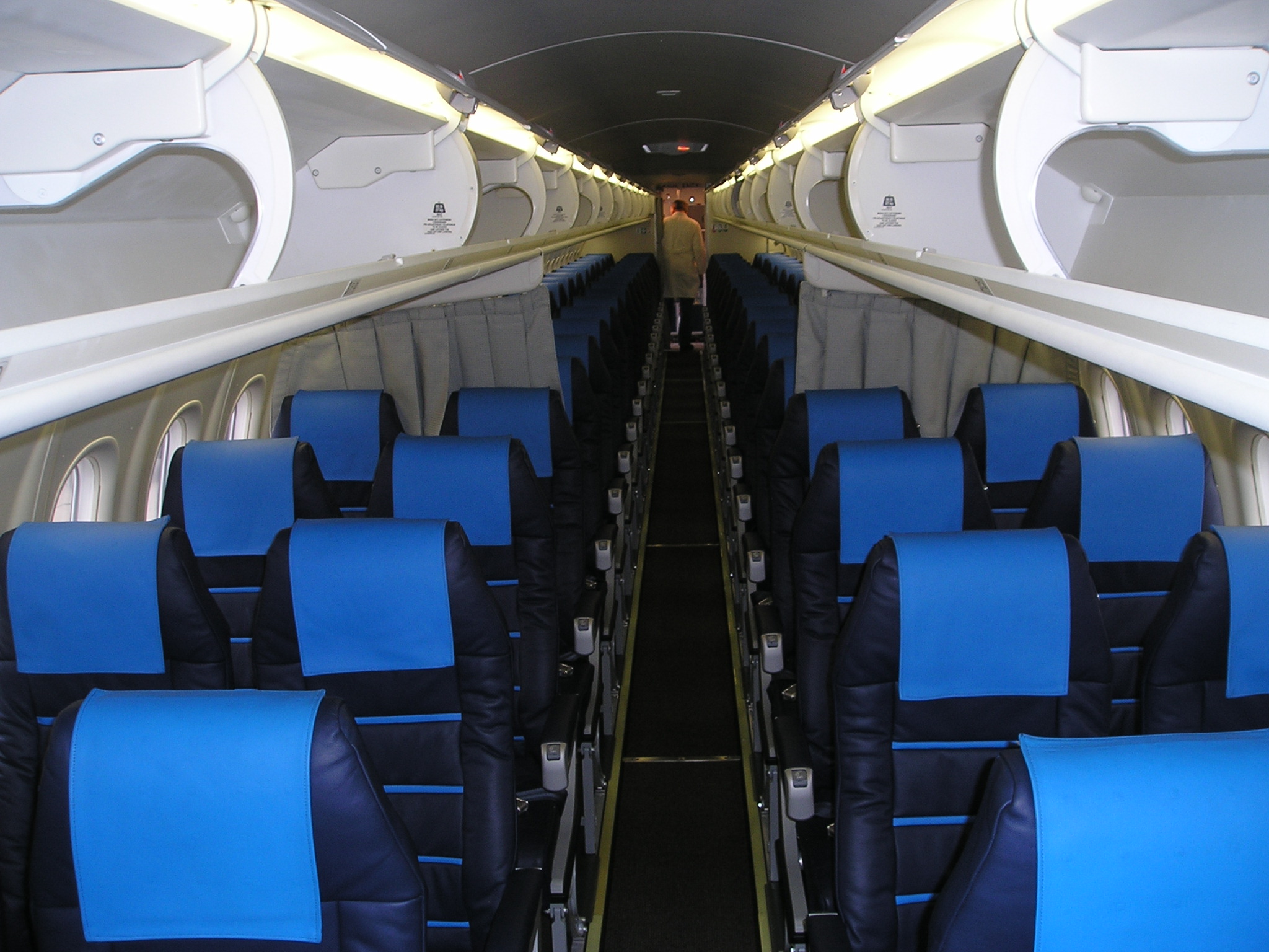 DHC-8-402Q cabin