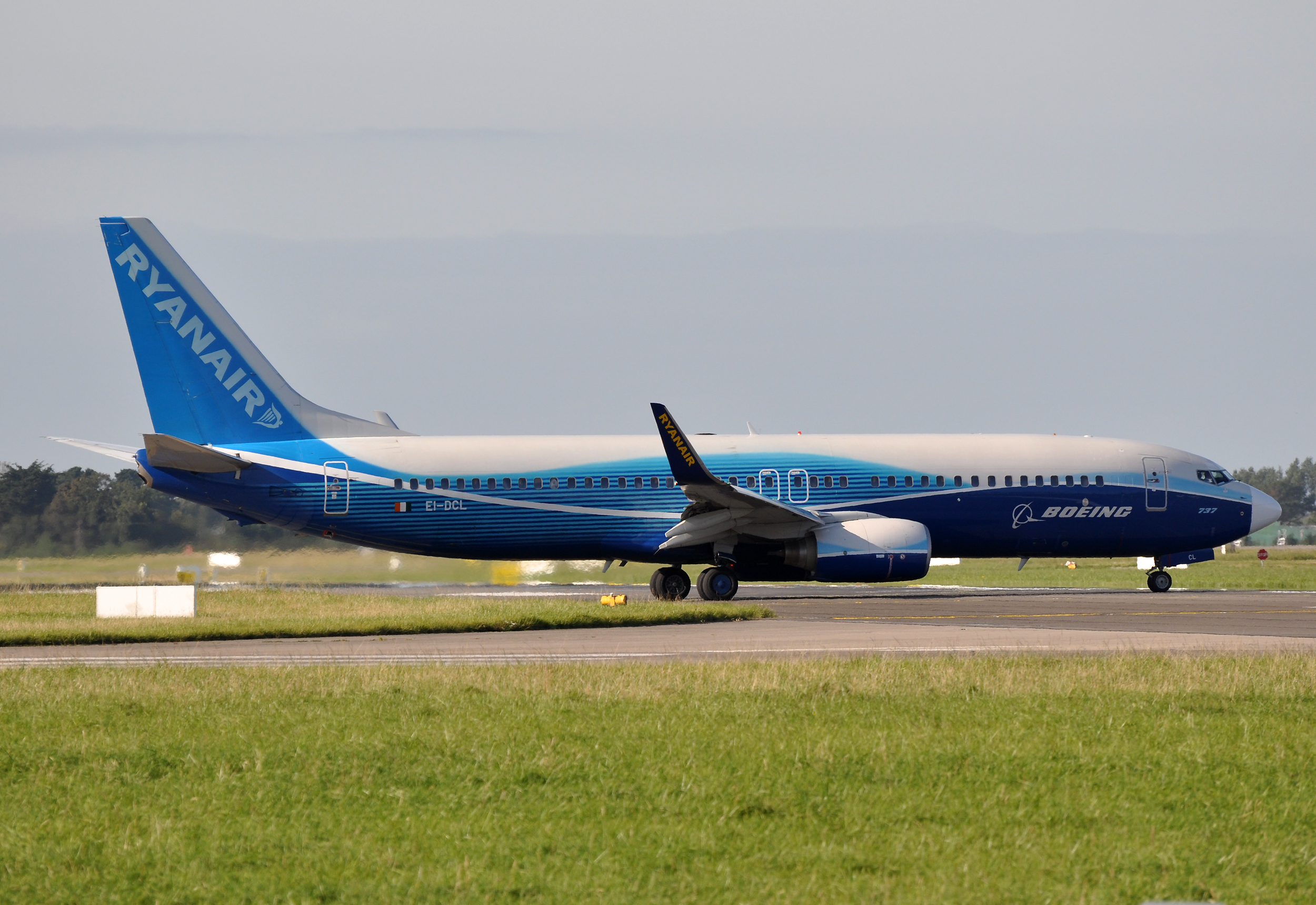 EI-DCL (6949687856)