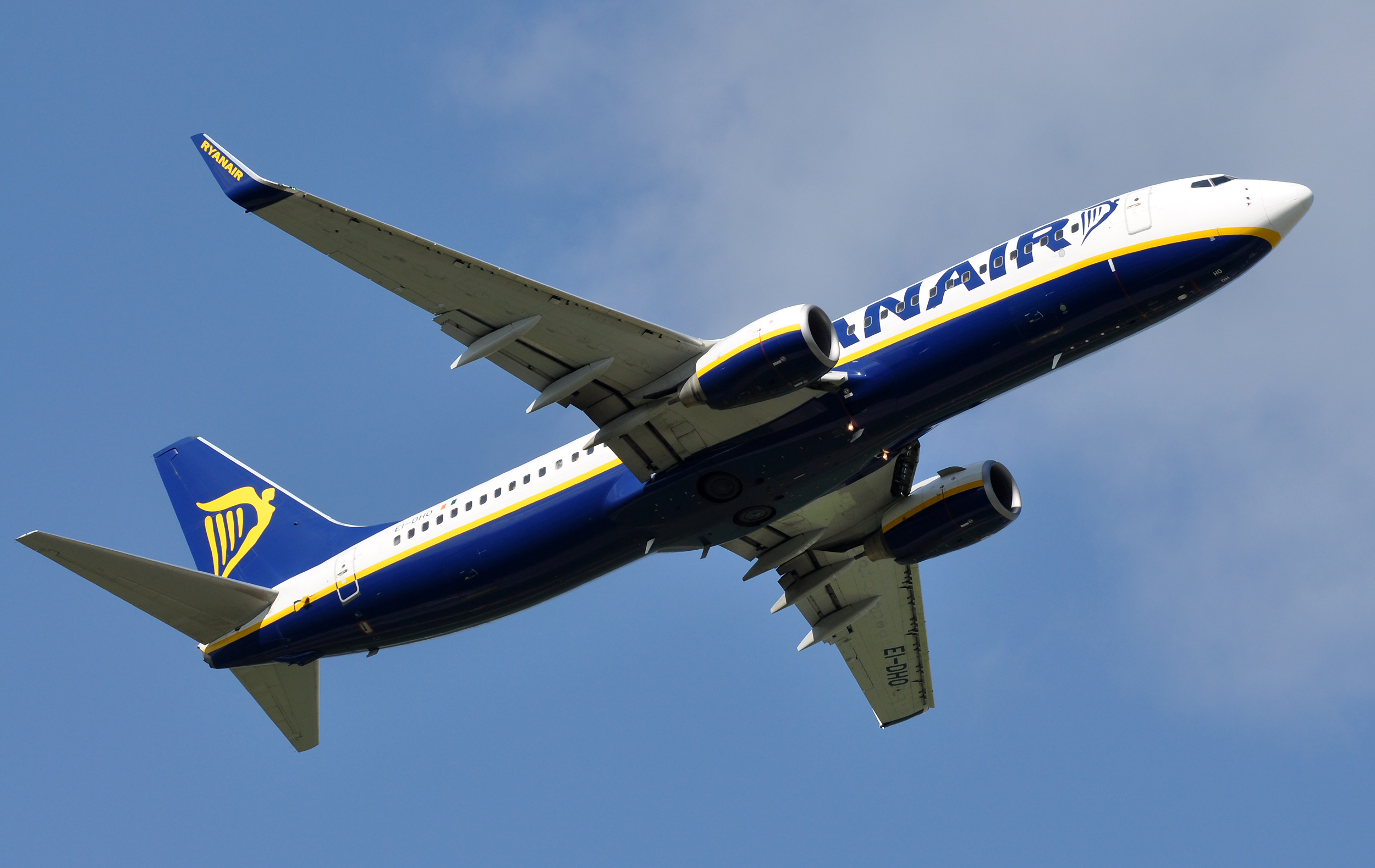 EI-DHO (7118308363)