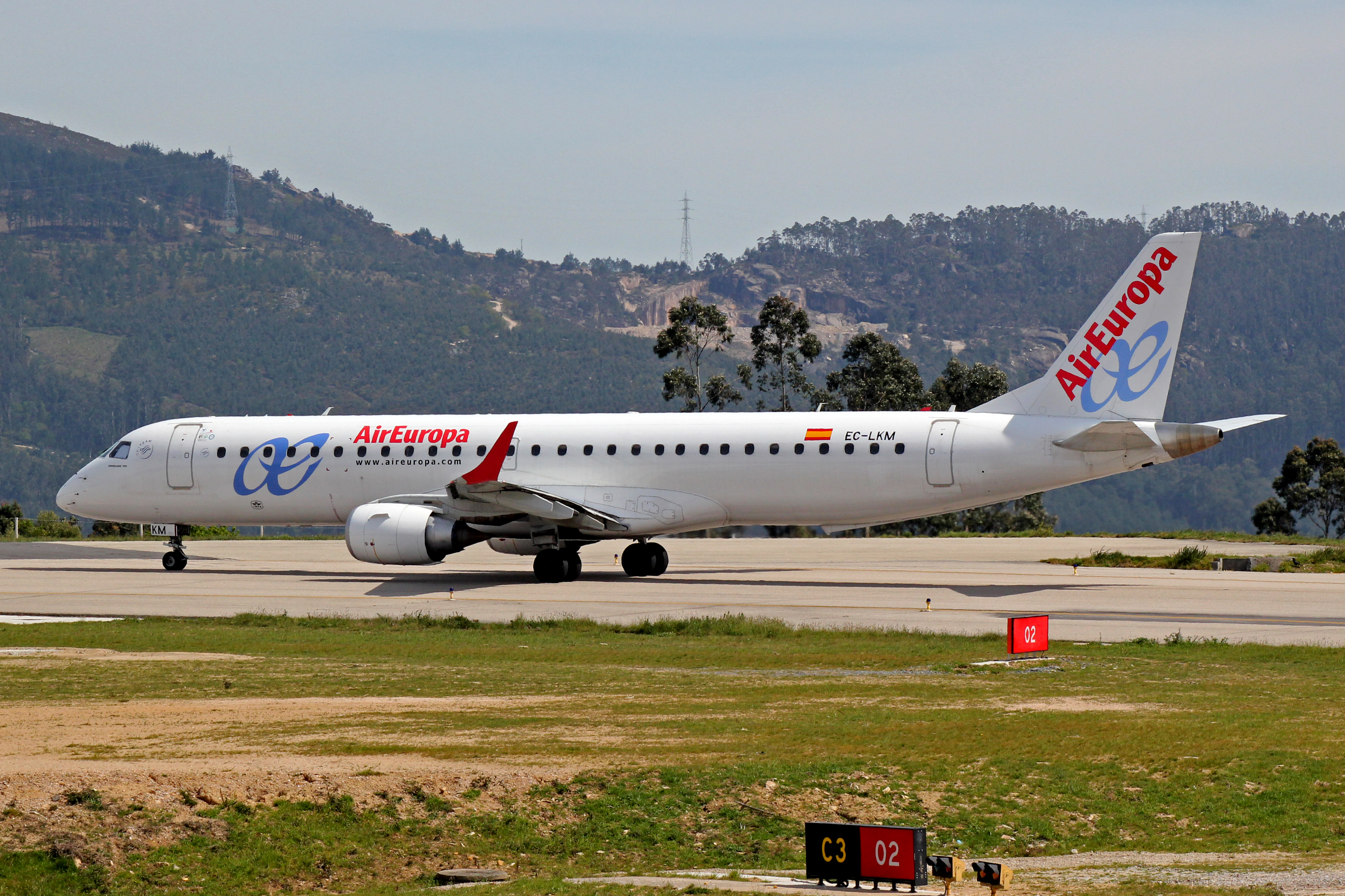 Embraer 195 Air Europa EC-LKM