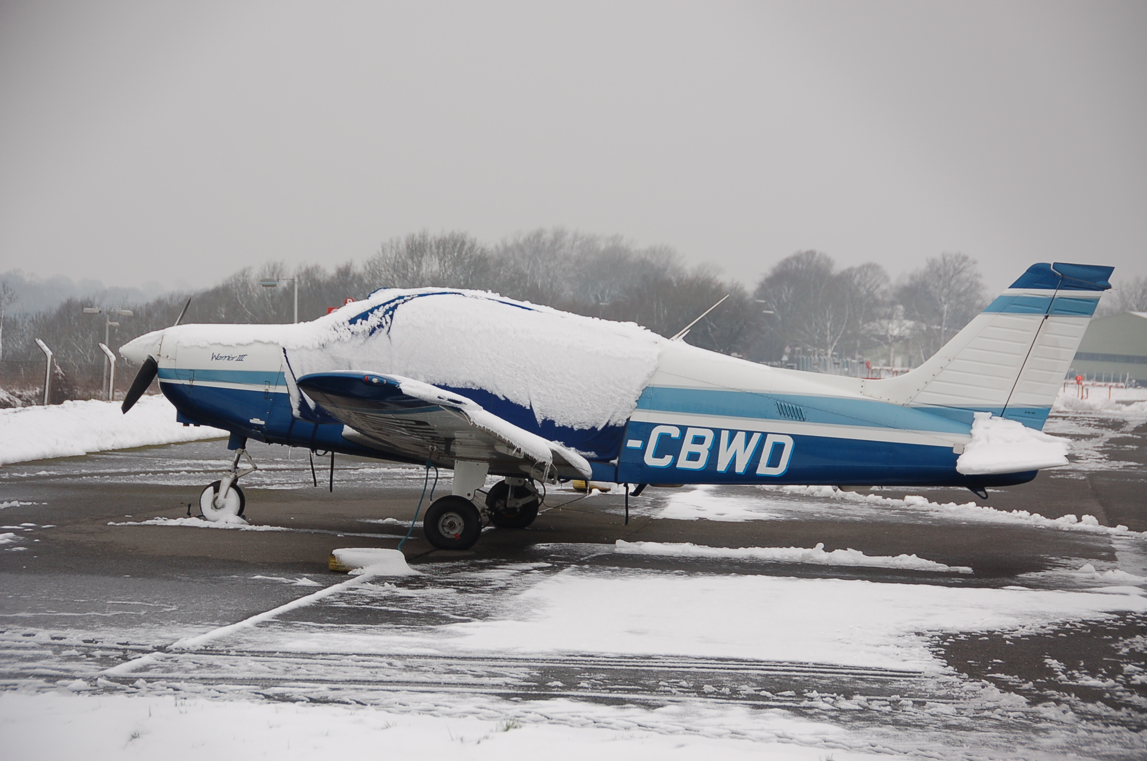 G-CBWD (8472212970)