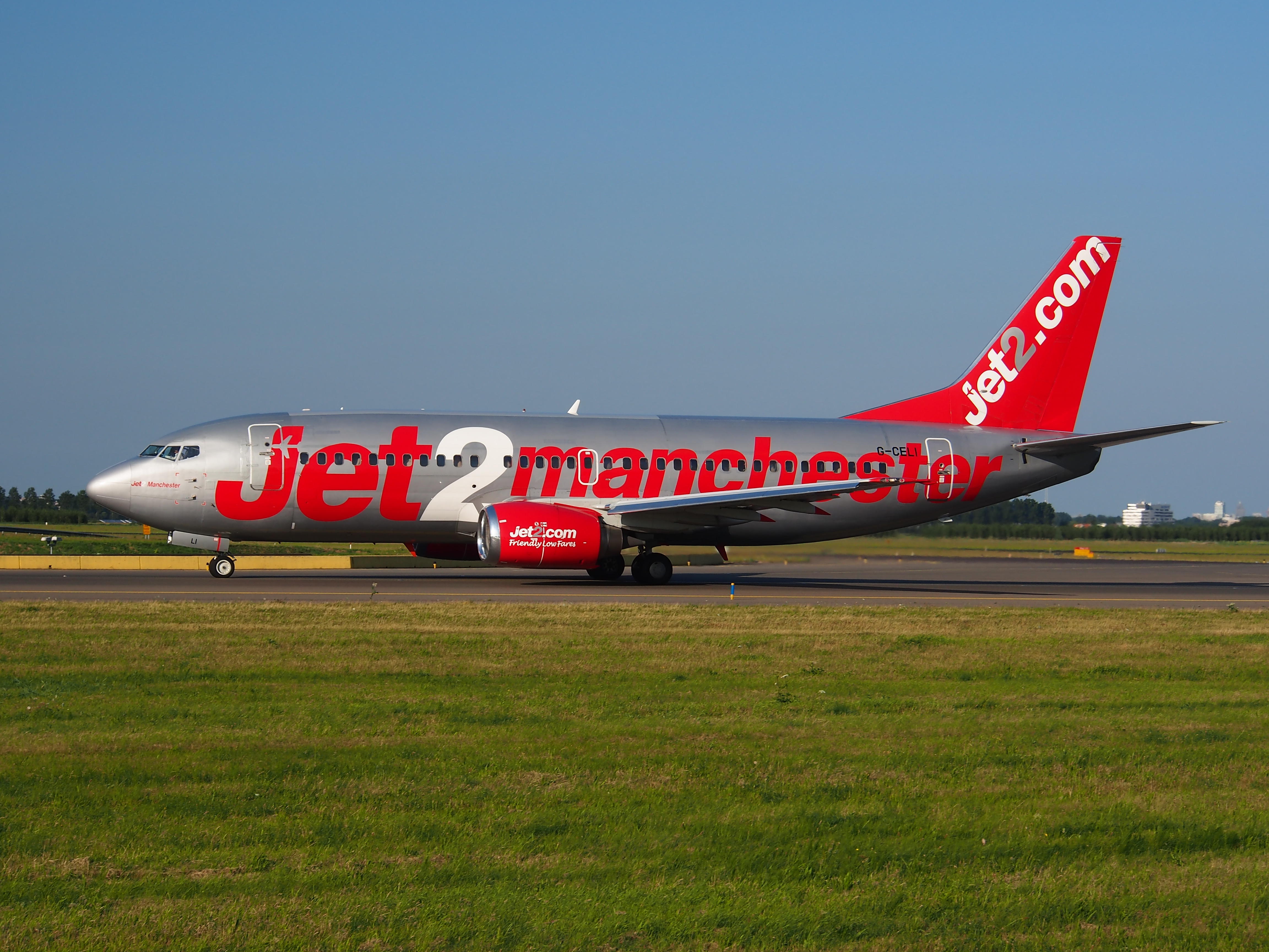 G-CELI Jet2 Boeing 737-330 - cn 23526 taxiing 18july2013 pic-005
