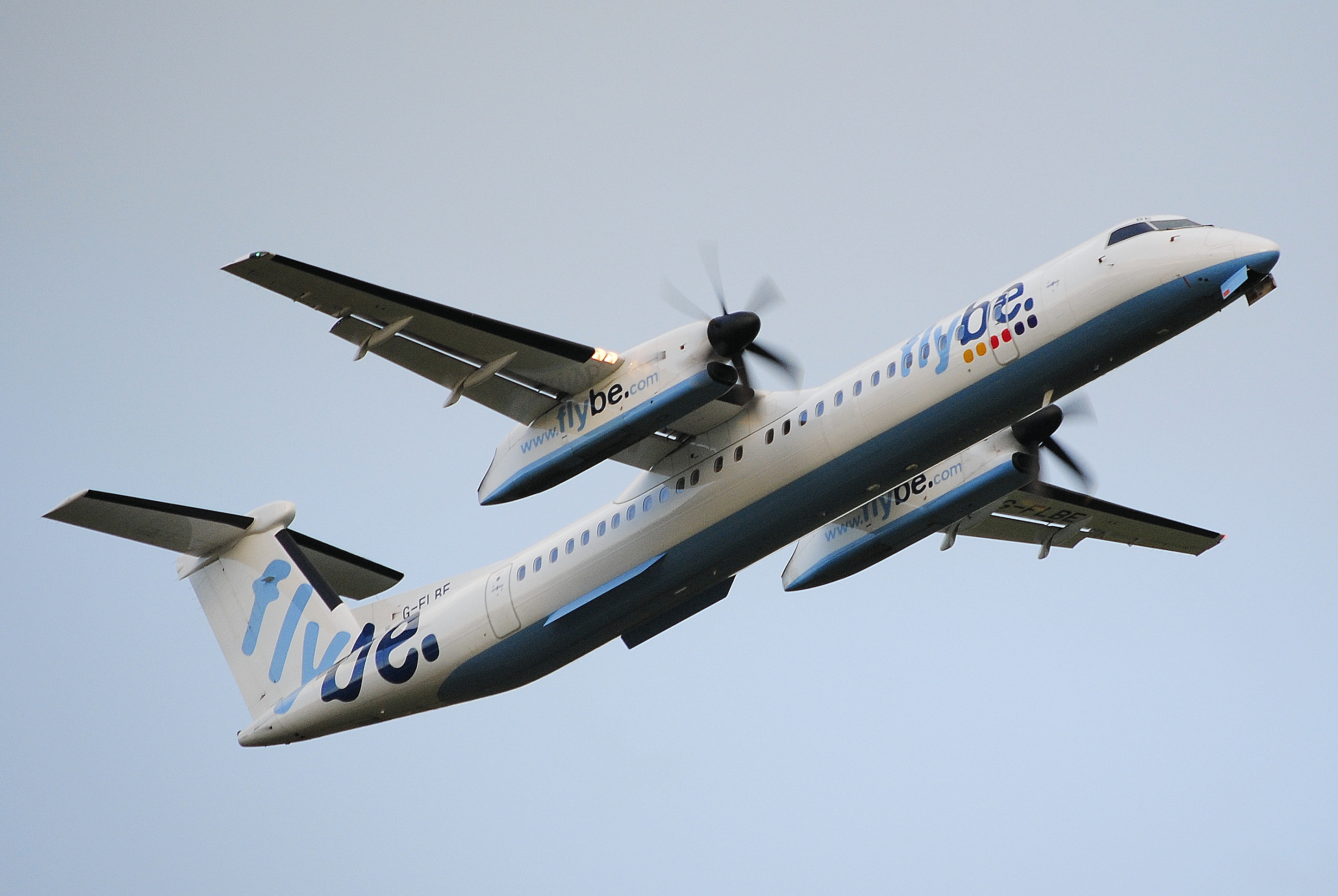 G-FLBE (6919544418)