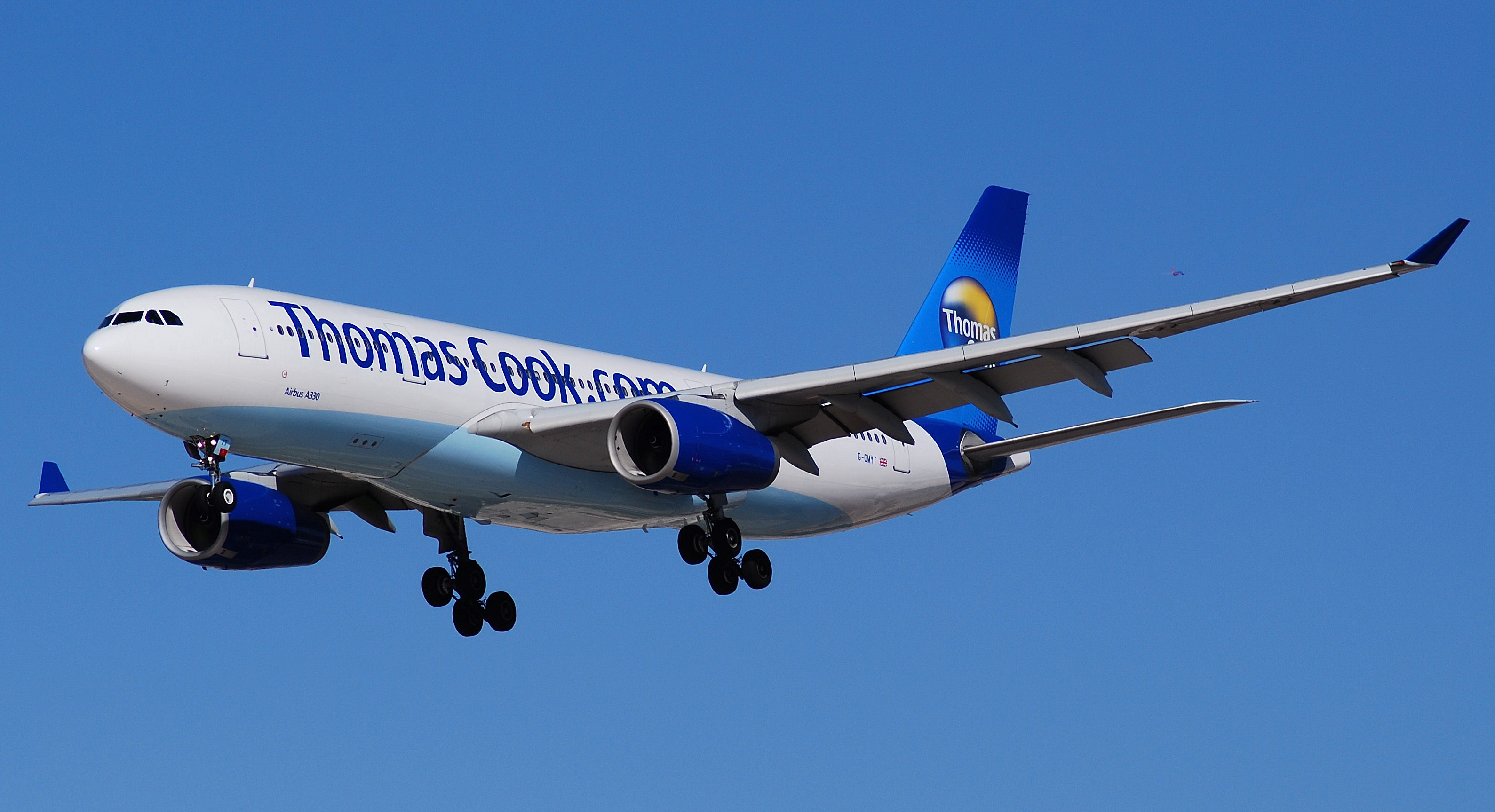 G-OMYT (2935604025)