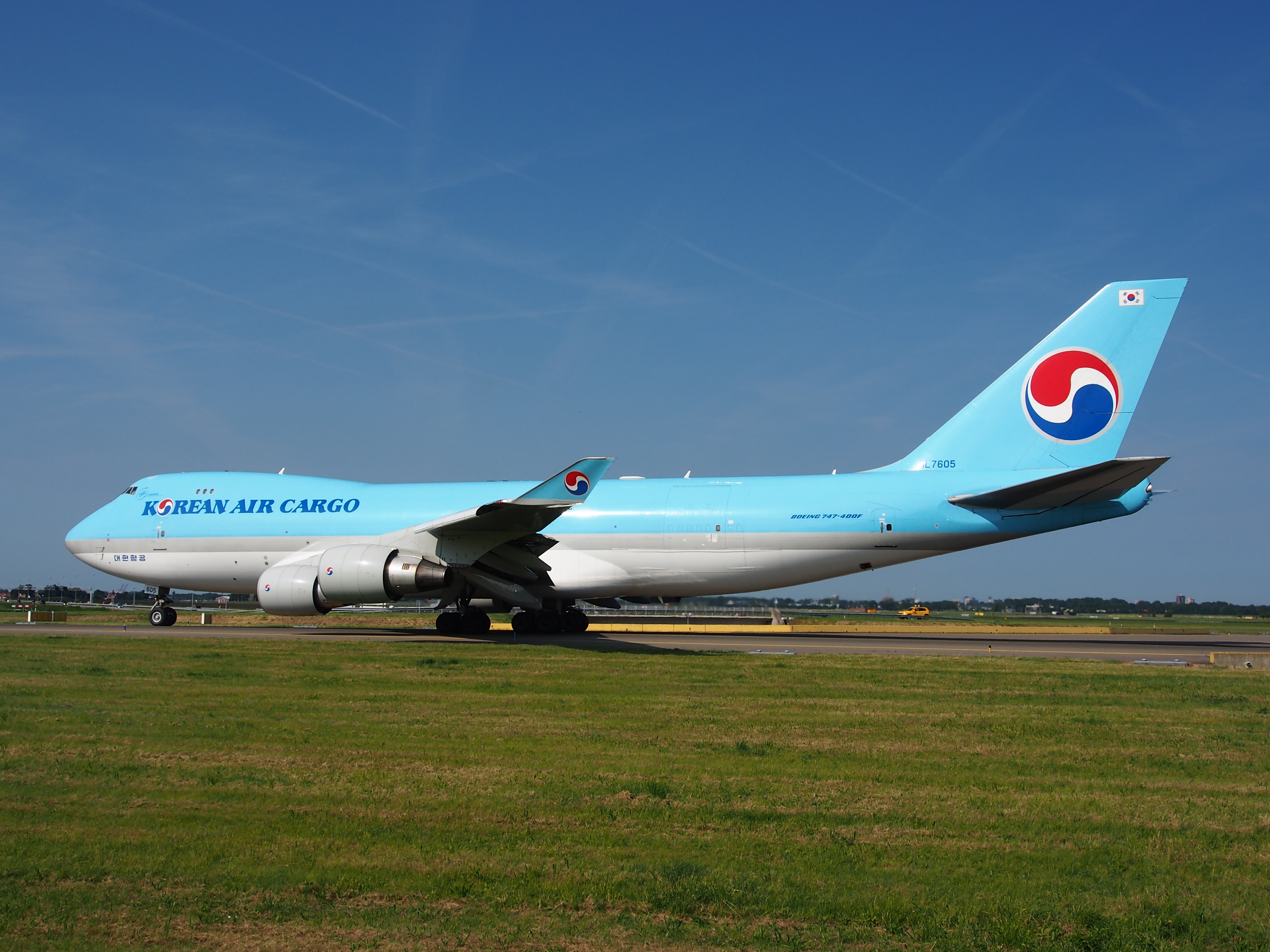 HL7605 Korean Air Lines Boeing 747-4B5F(ER) - cn 35526 pic4