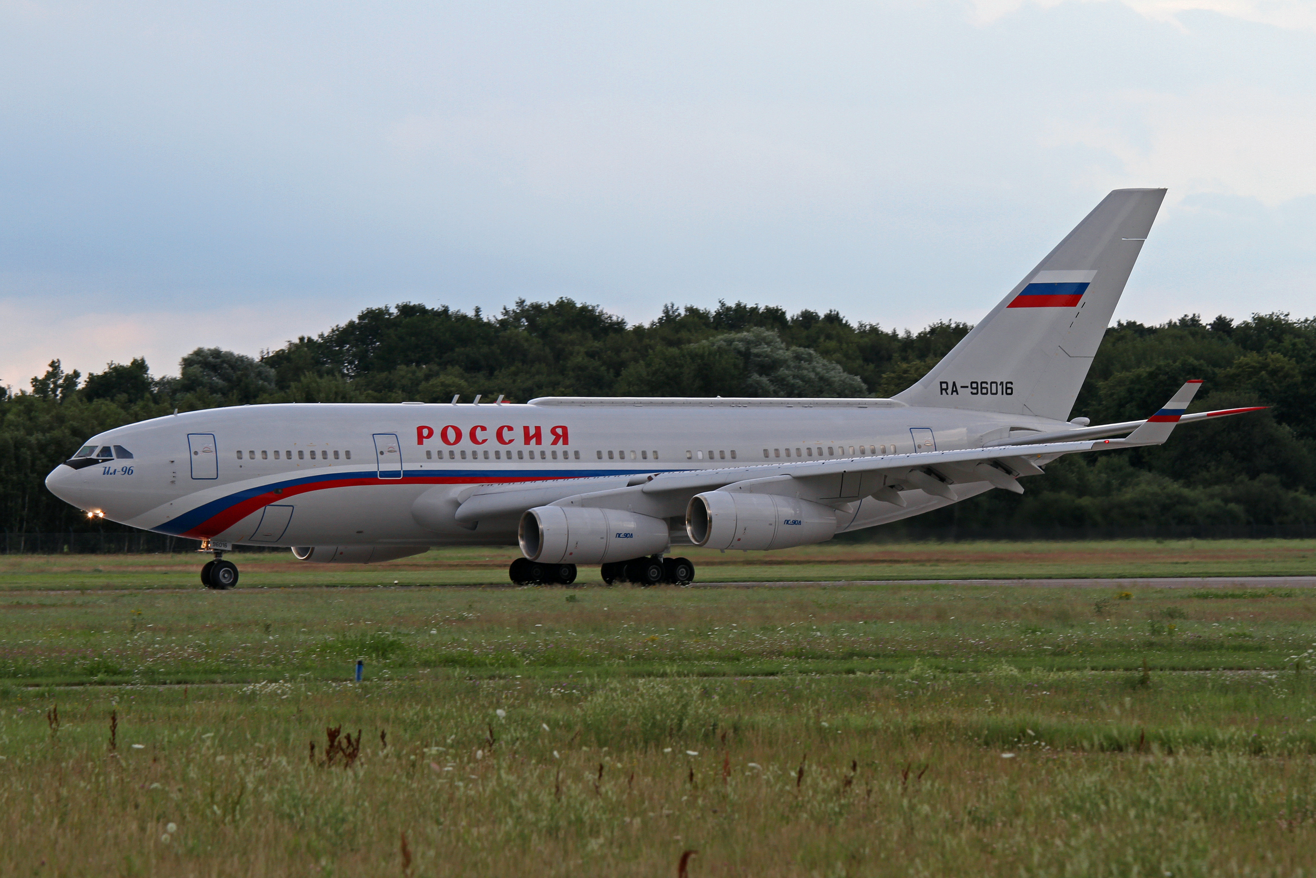 IL-96 RSD001 (5951625355) (2)