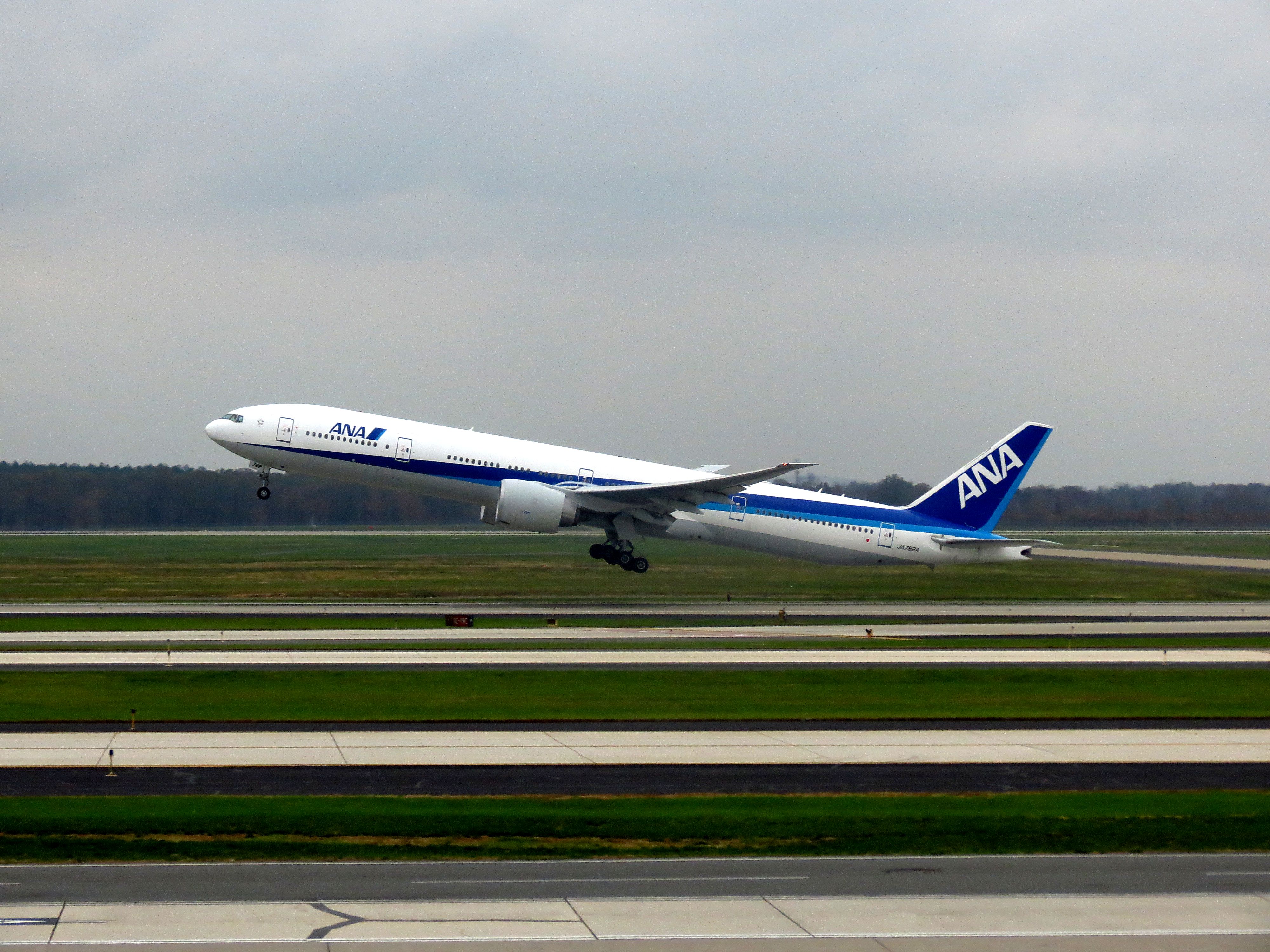 JA782A (8129460487)