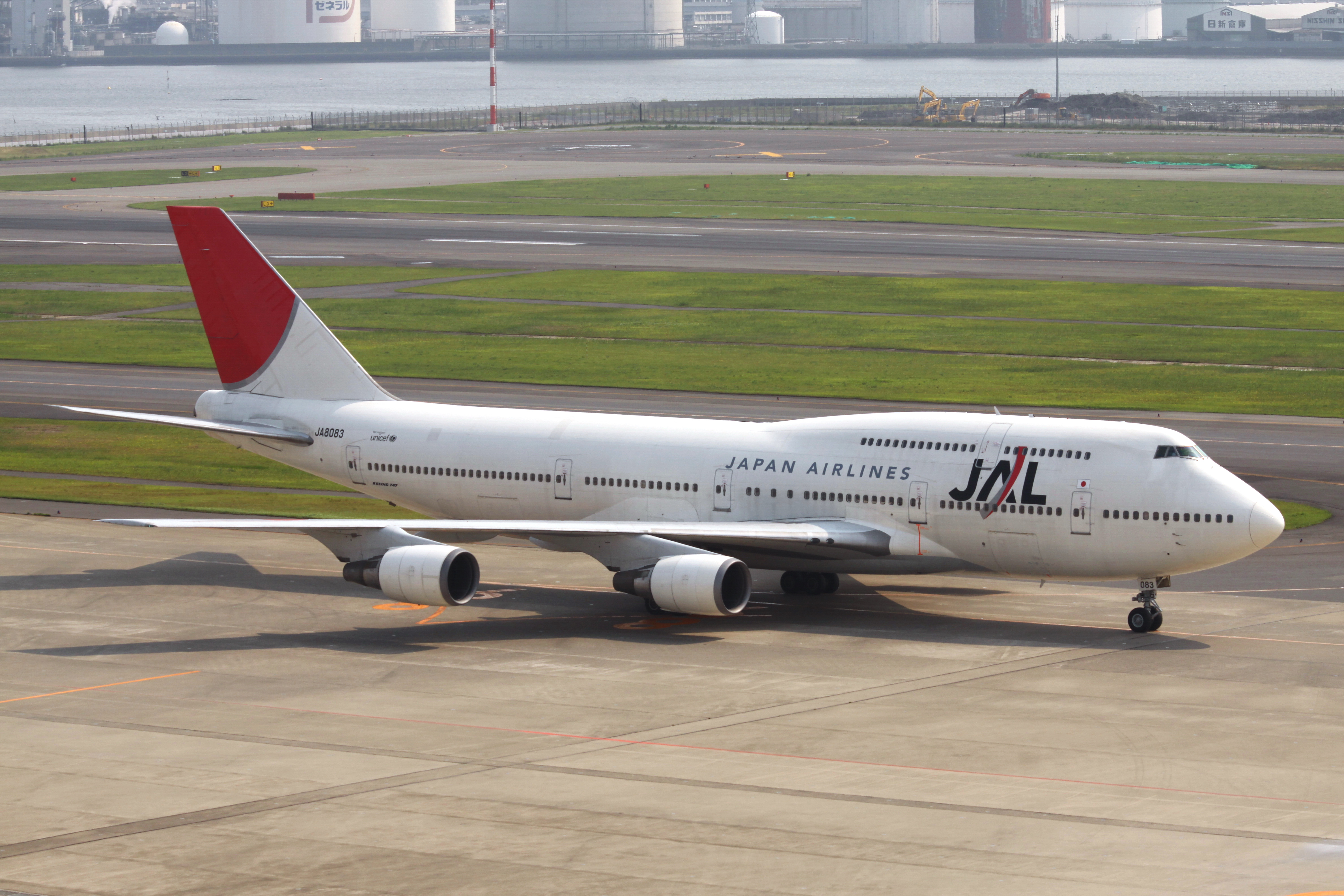 JAL B747-400D(JA8083) (3620966153)