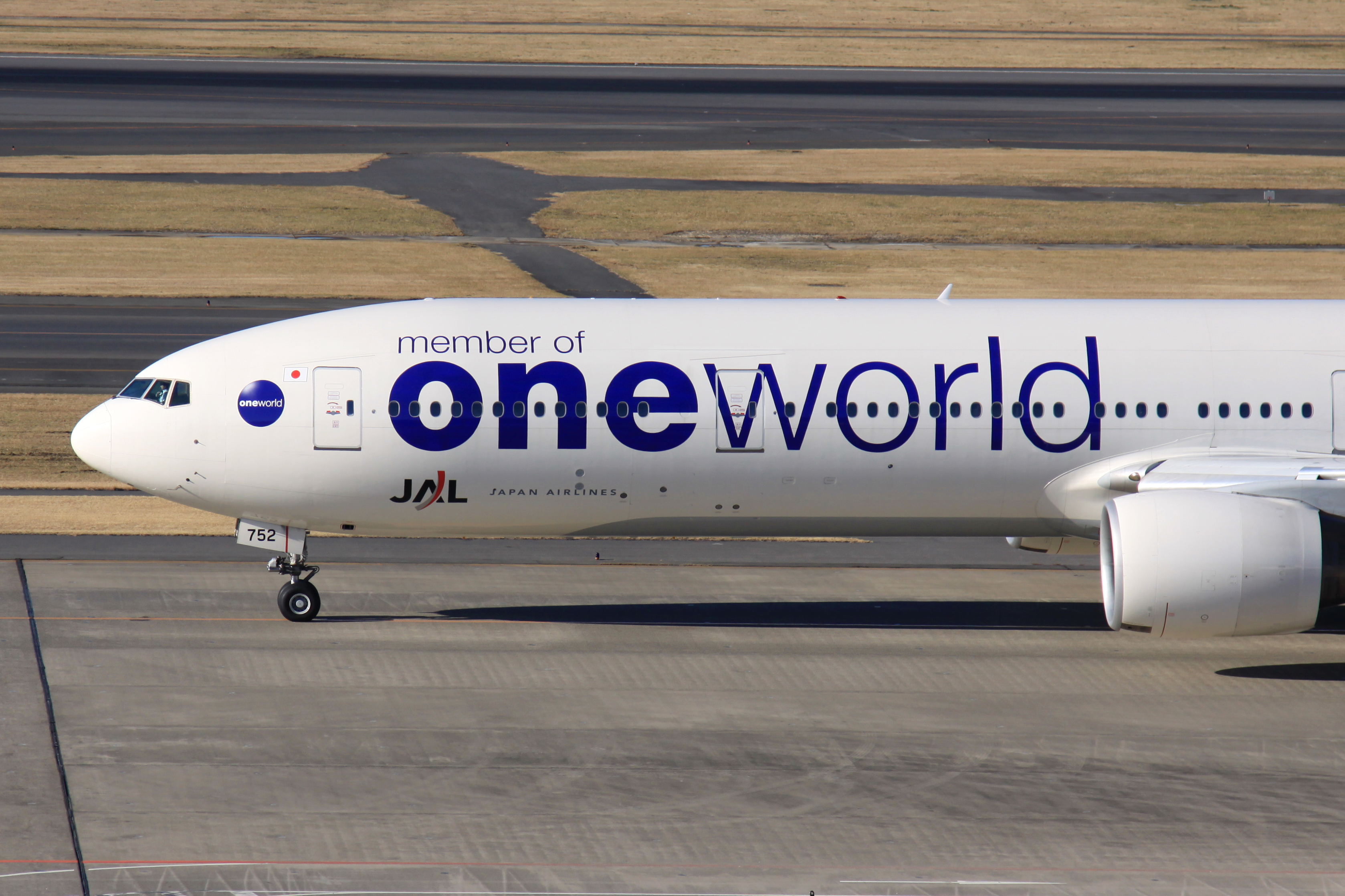 JAL B777-300(JA752J) (4298736879)