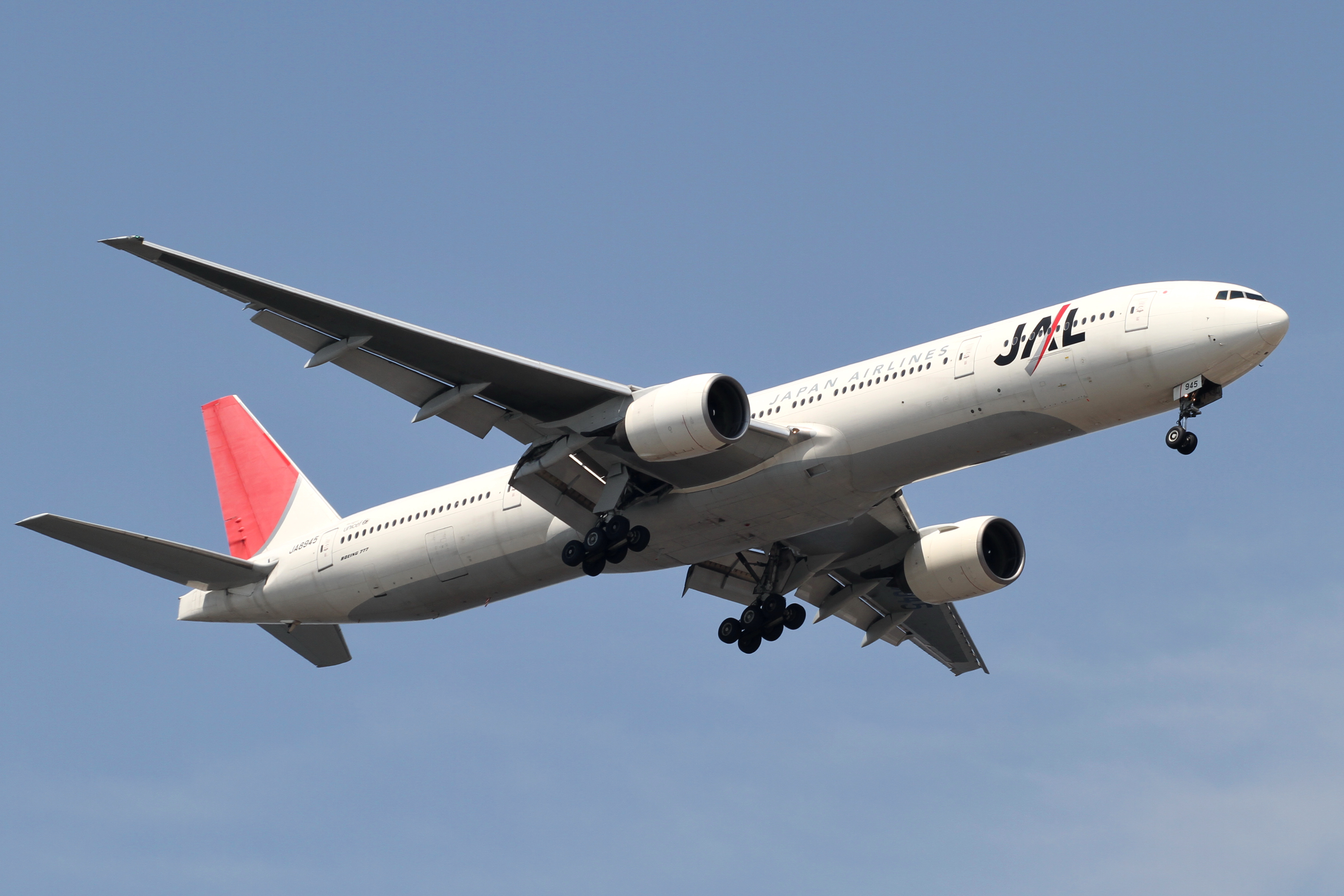 JAL B777-300(JA8945) (4780363386)
