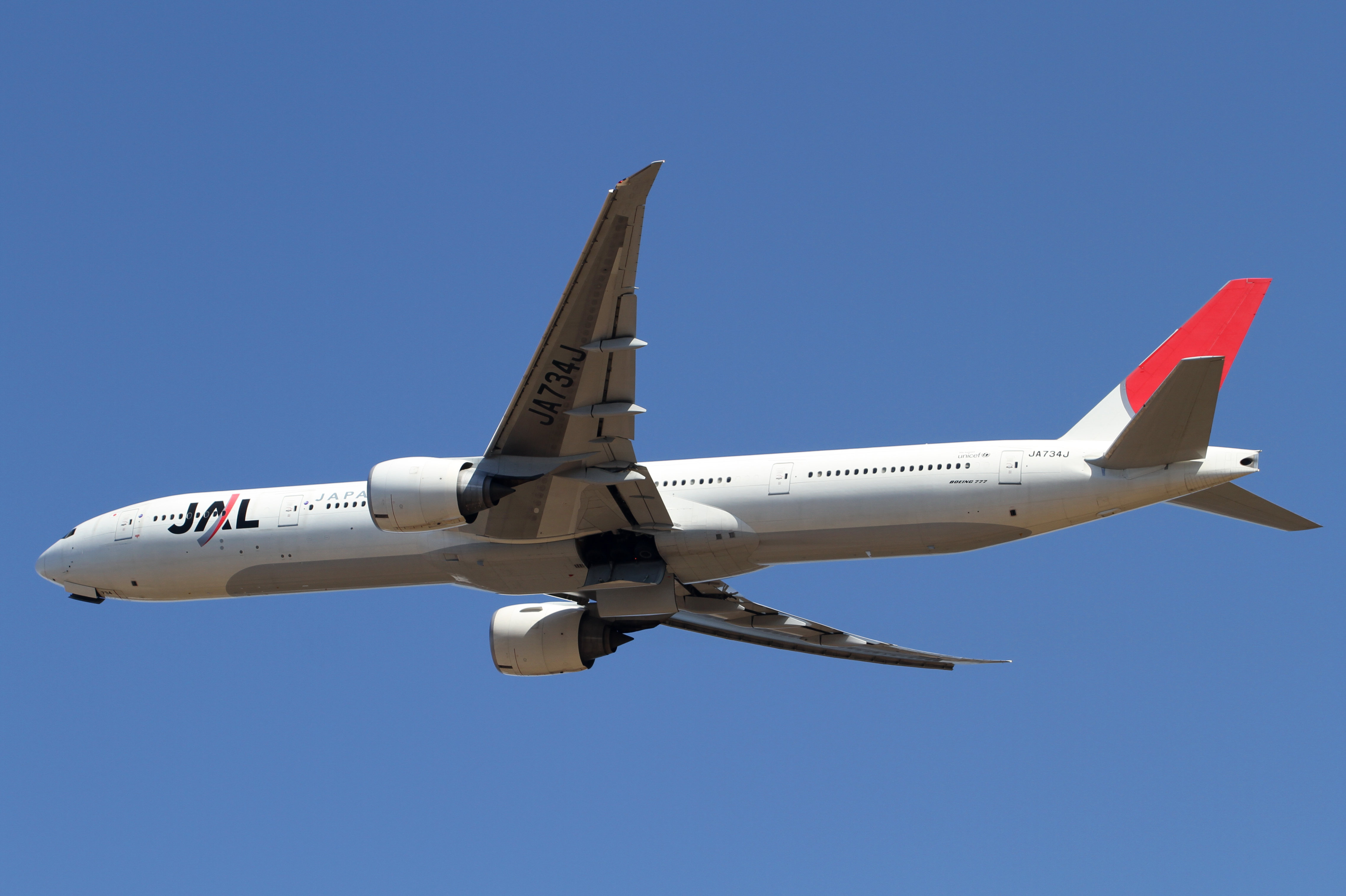 JAL B777-300ER(JA734J) (5441159807)