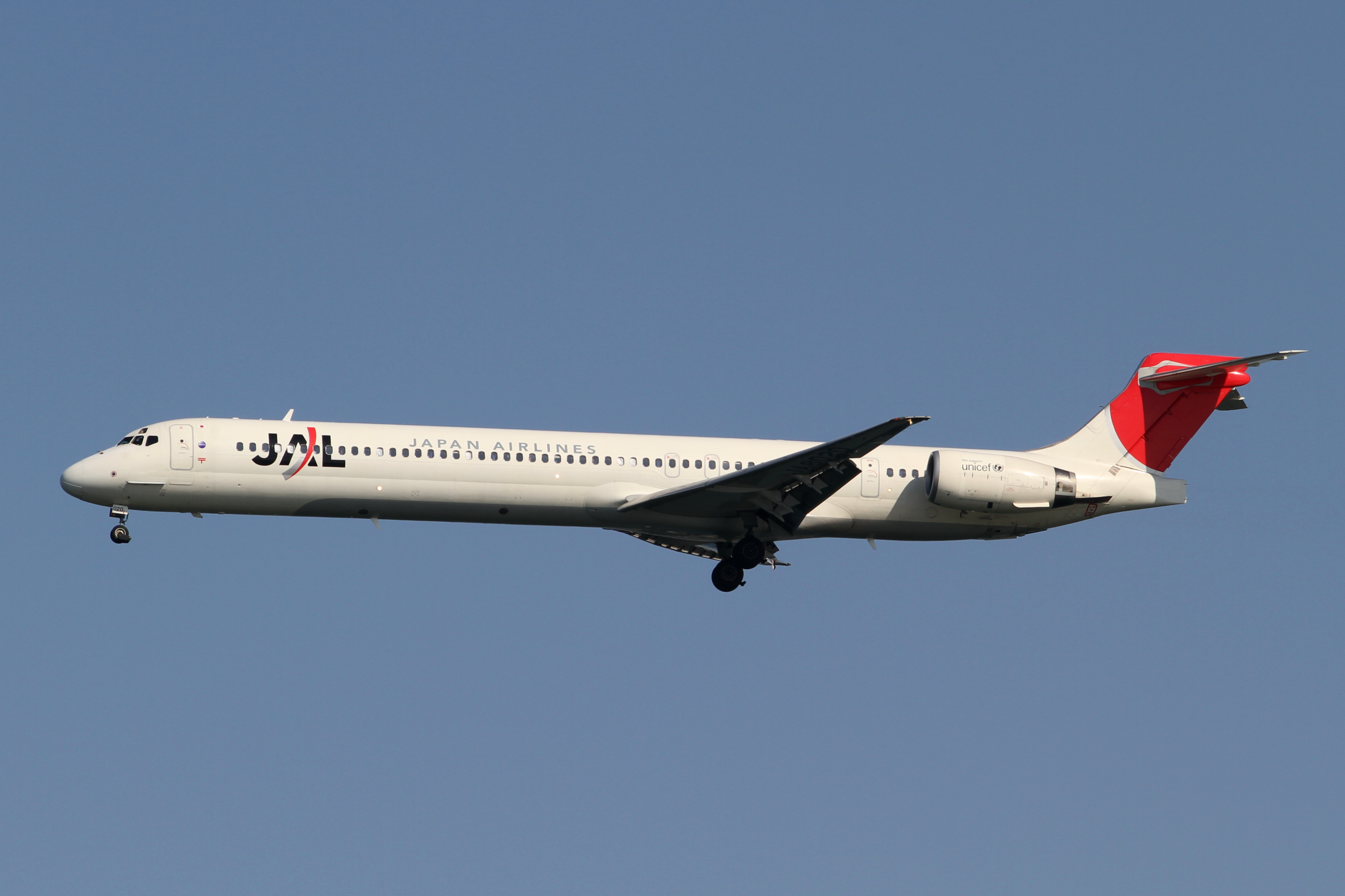 JAL MD-90-30(JA8020) (6902954569)