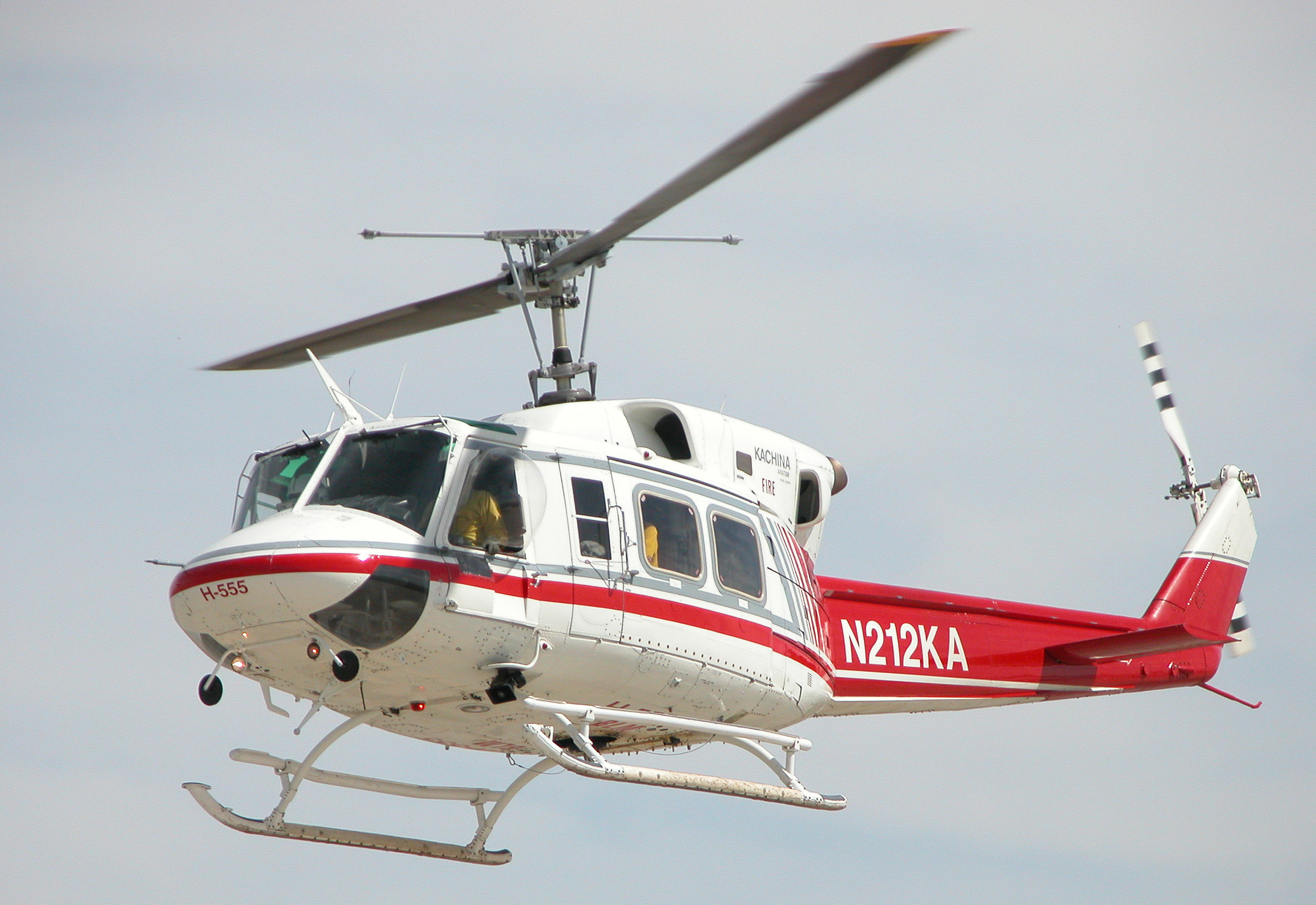 Kachina-b212-N212KA-030909-02cr