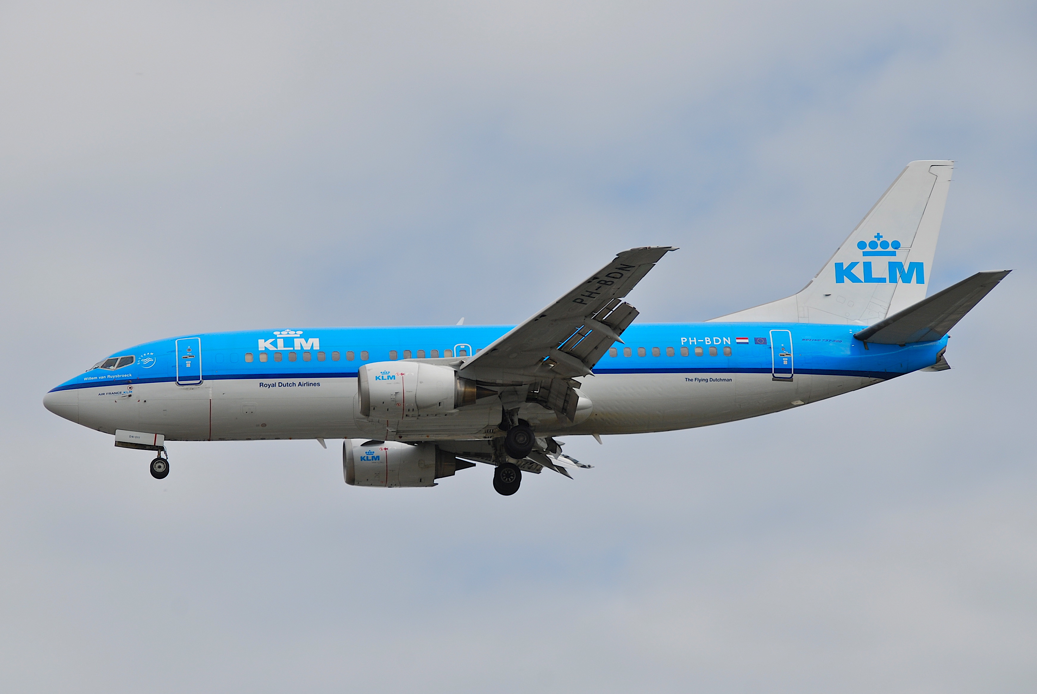 KLM Boeing 737-300, PH-BDN@LHR,05.08.2009-550cc - Flickr - Aero Icarus