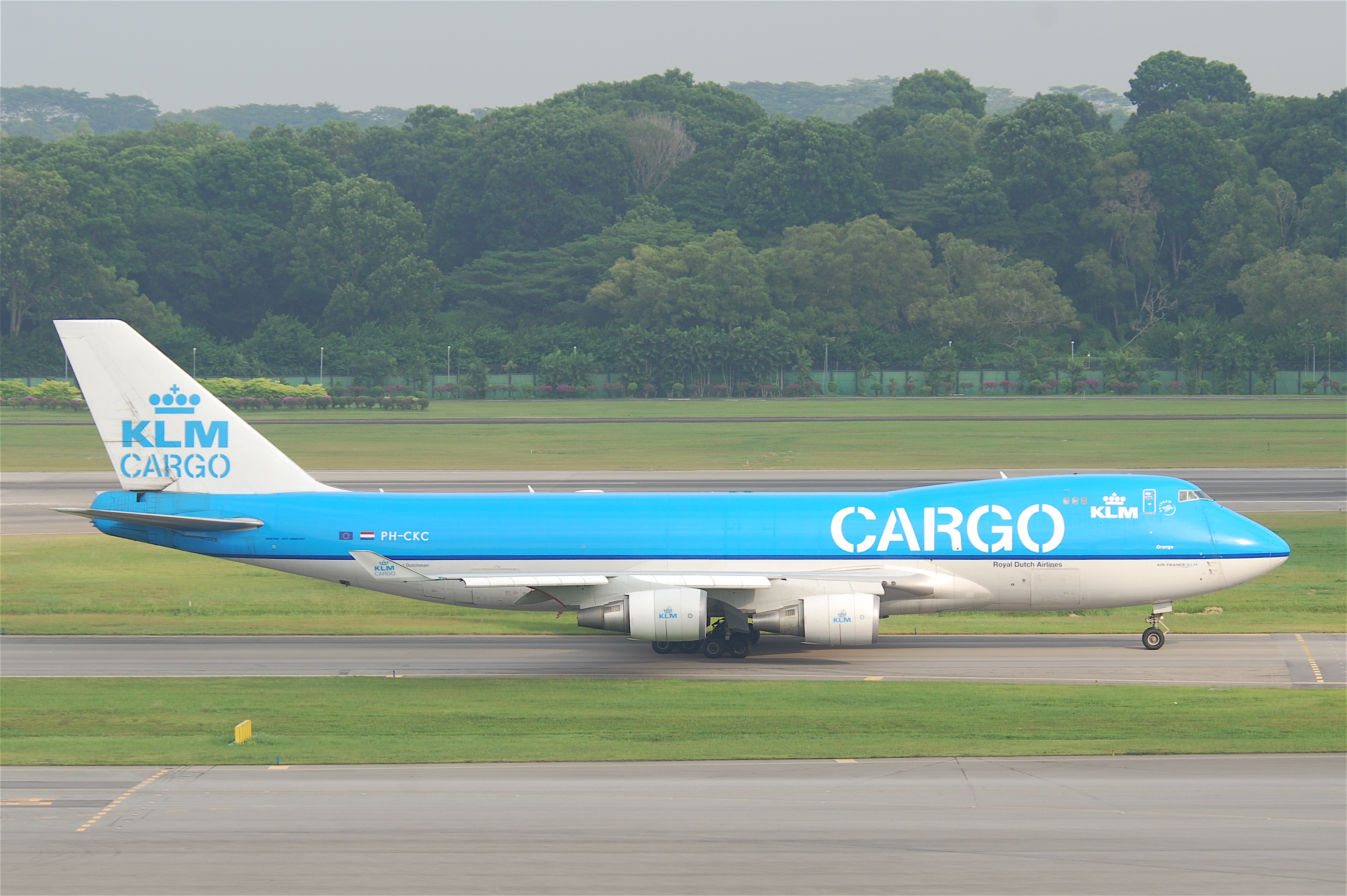 KLM Cargo Boeing 747-400ER (F); PH-CKC@SIN;07.08.2011 617dn (6068891807)