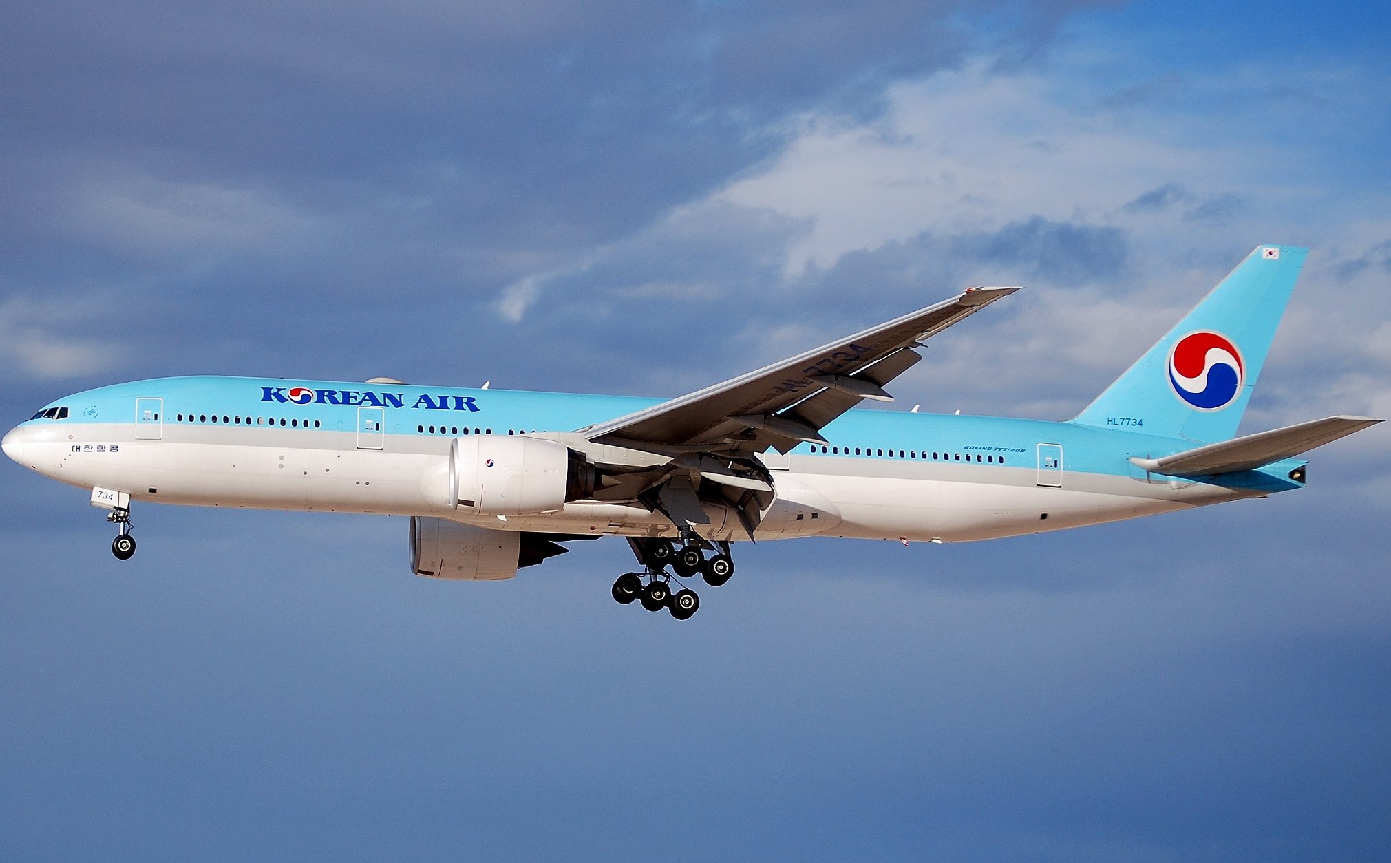 KOREAN 777-200er (2173989253)