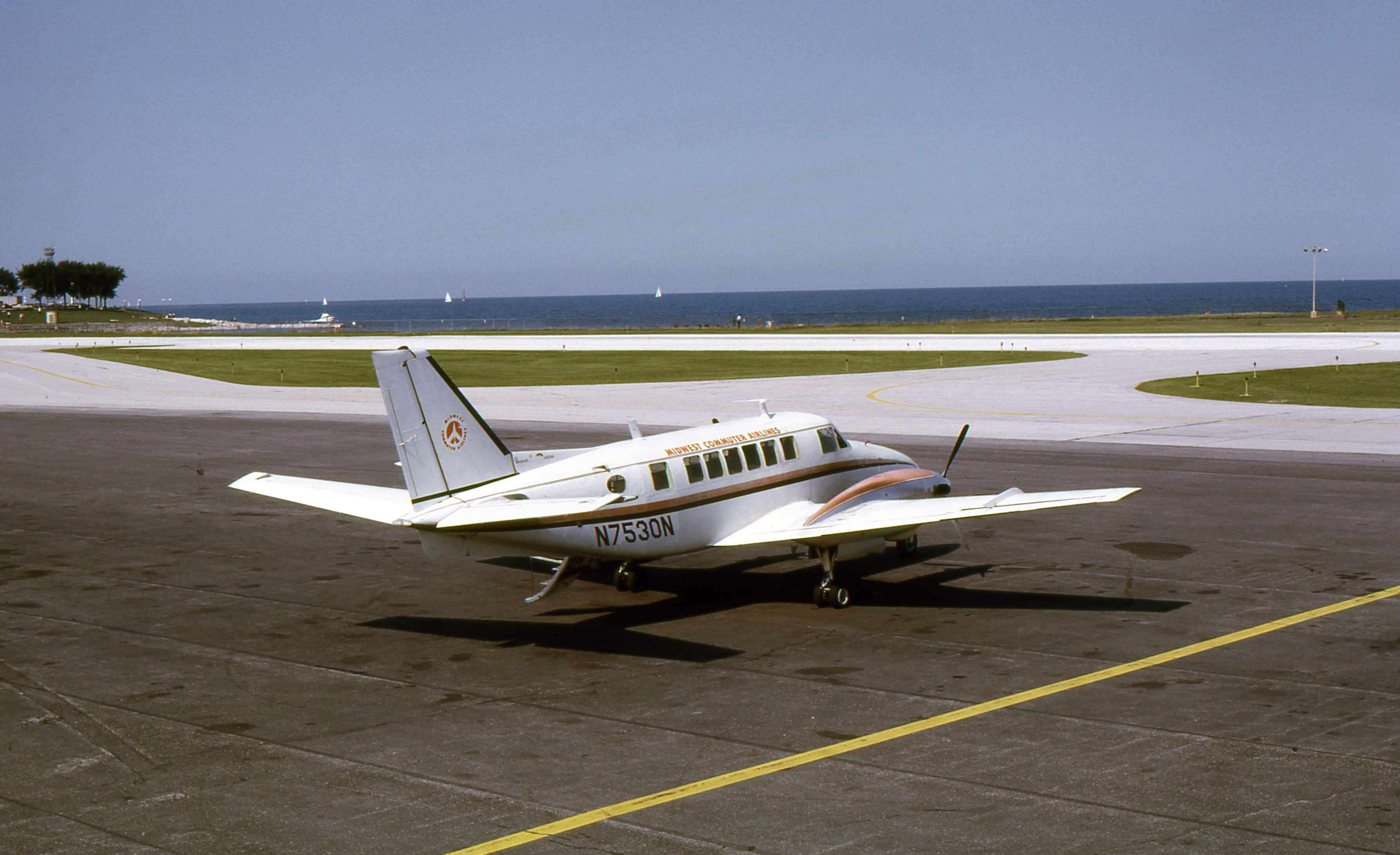 Midwest Commuter Airlines Beech 99 N7530N