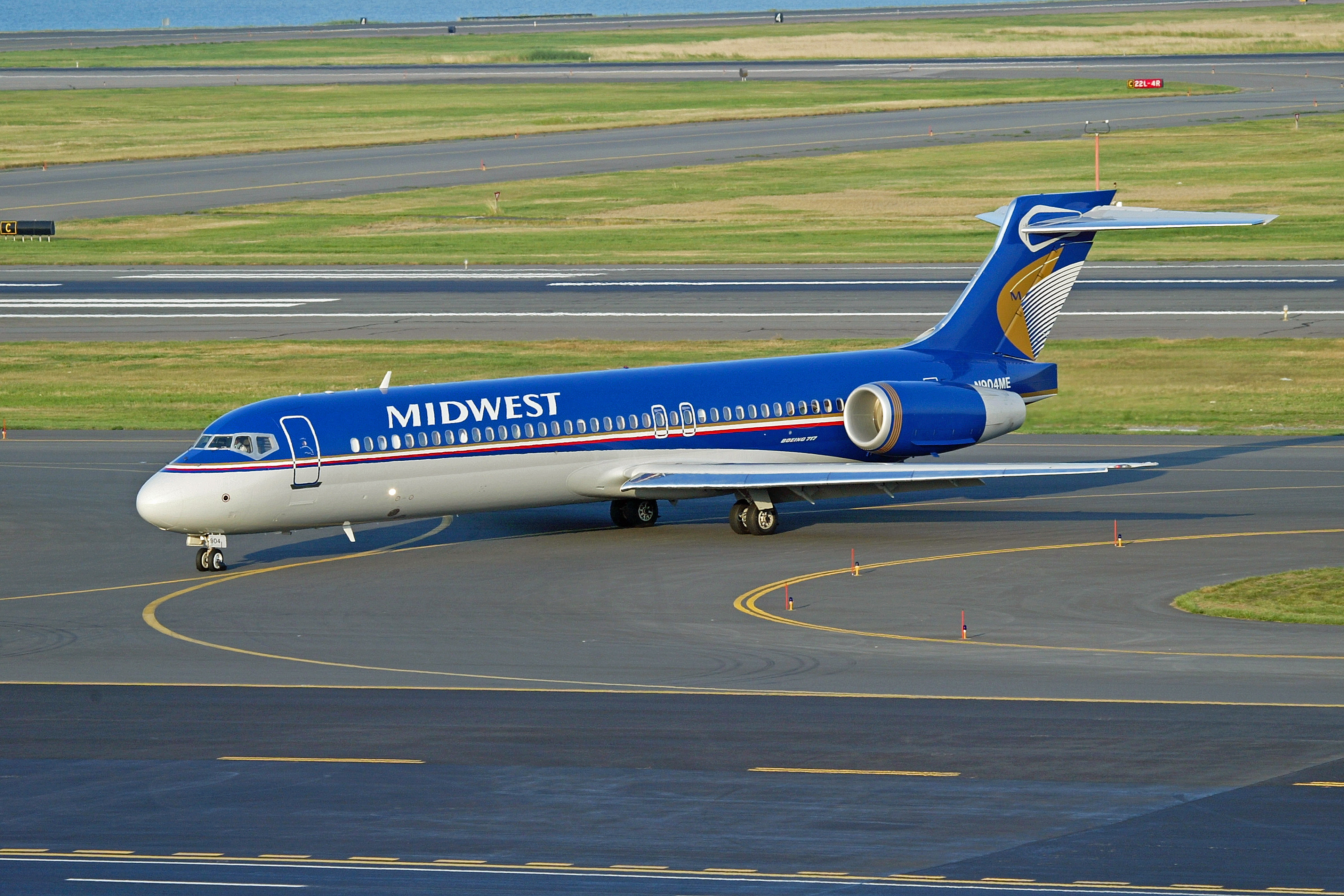 Midwest N904ME