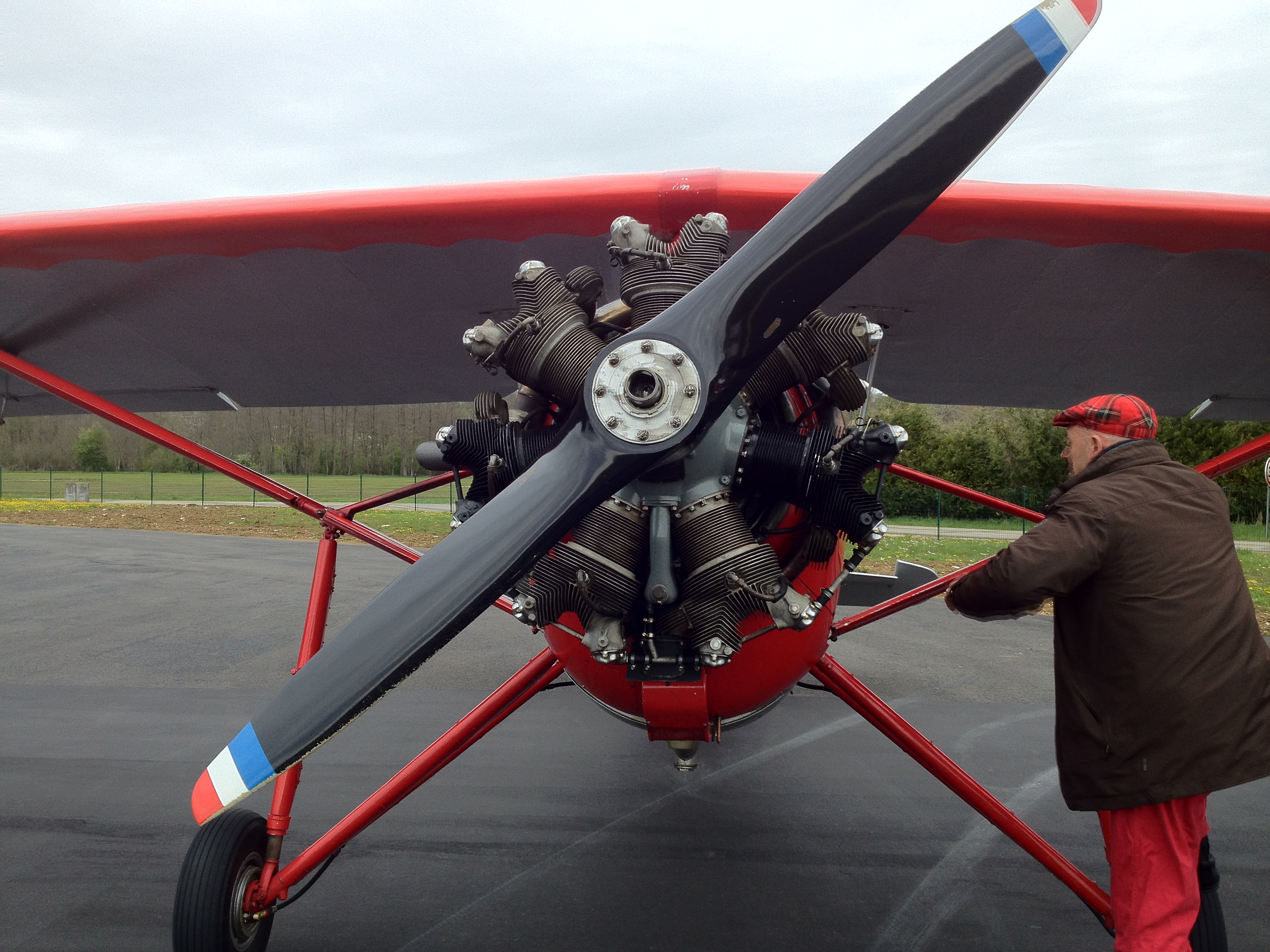 Moteur d'un Morane 317