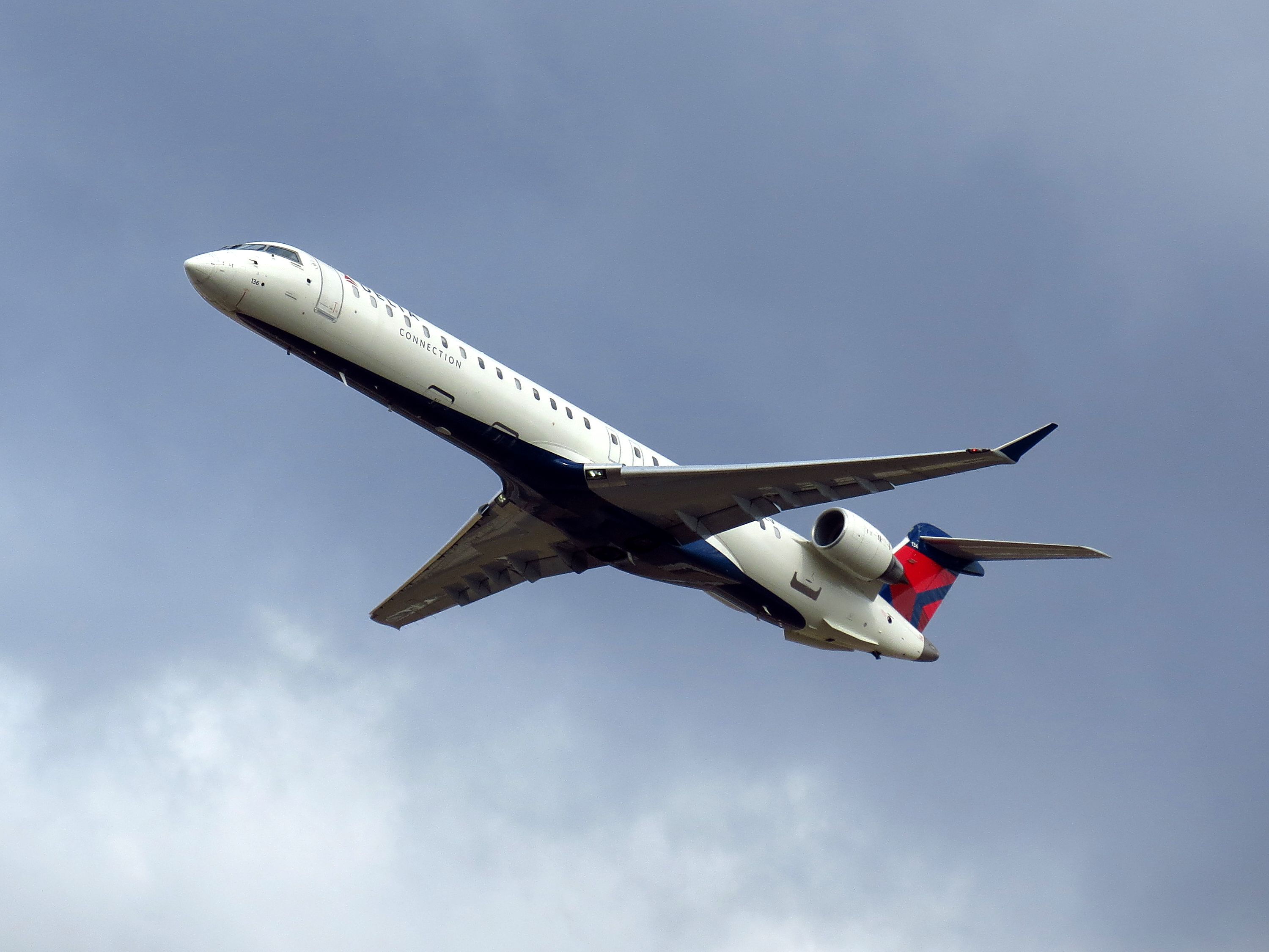 N136EV (8250437623)