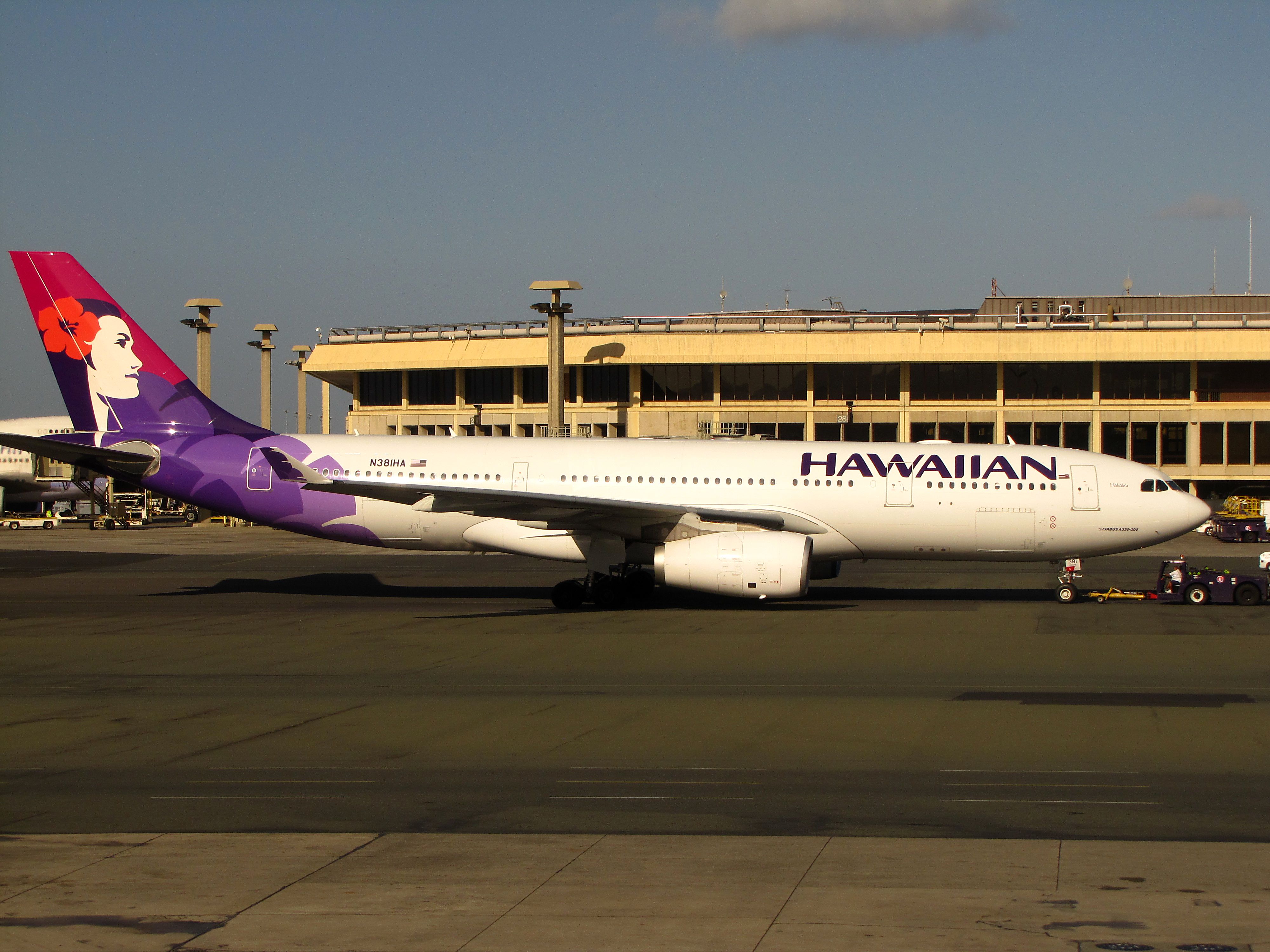 N381HA (6932466465)
