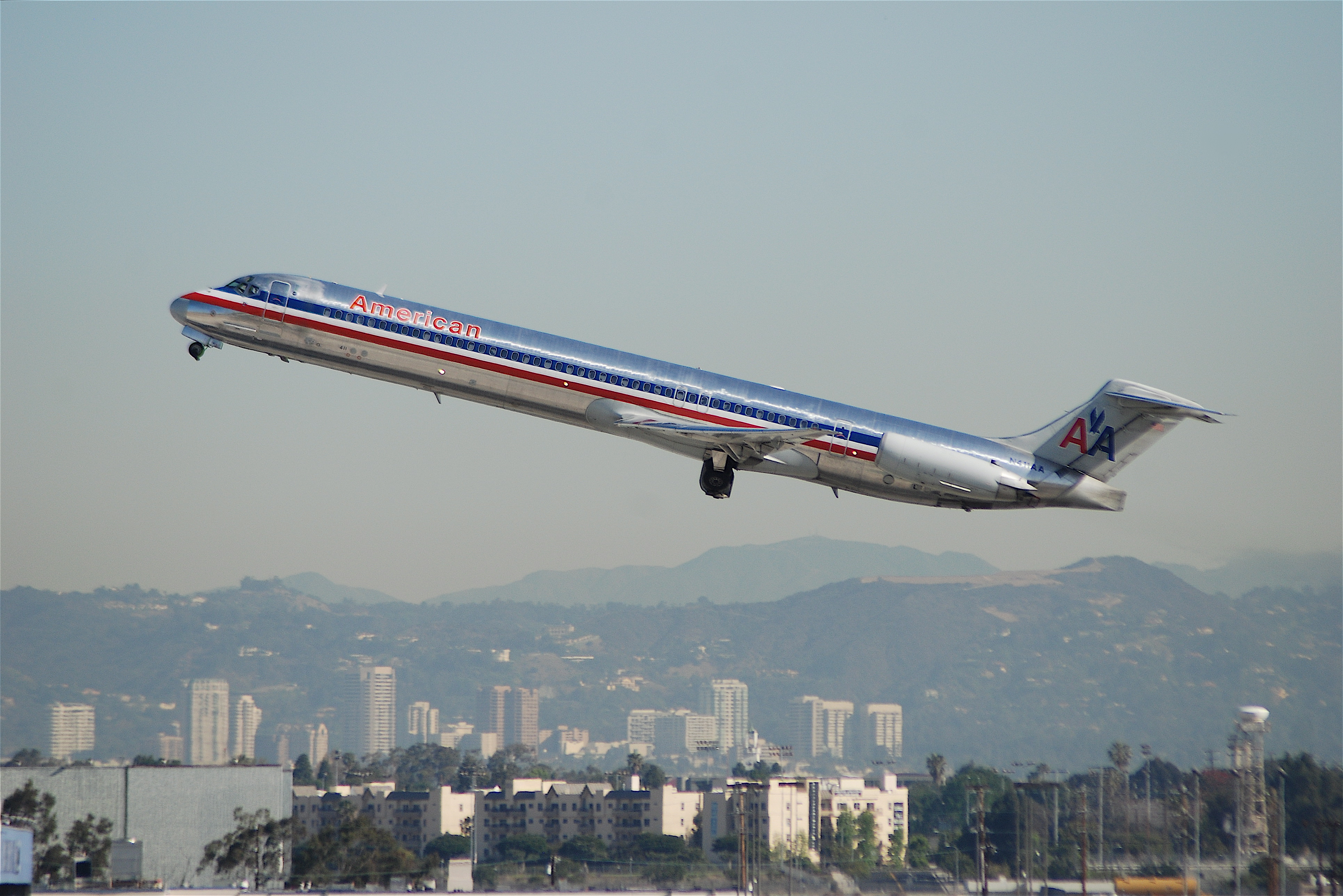 N411AA@LAX;19.04.2007 465hk (4263960325)