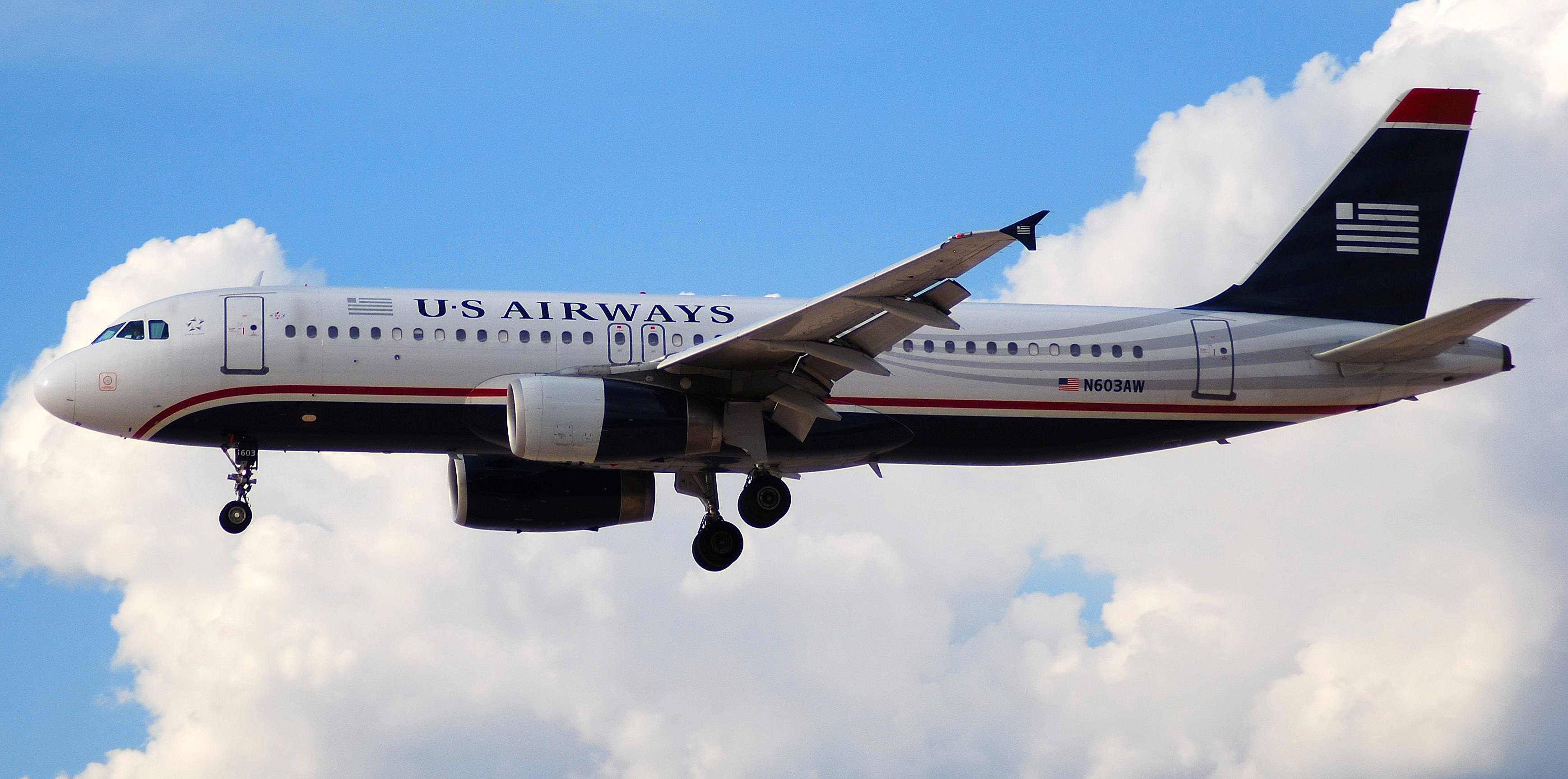 N603AW (2865022814)