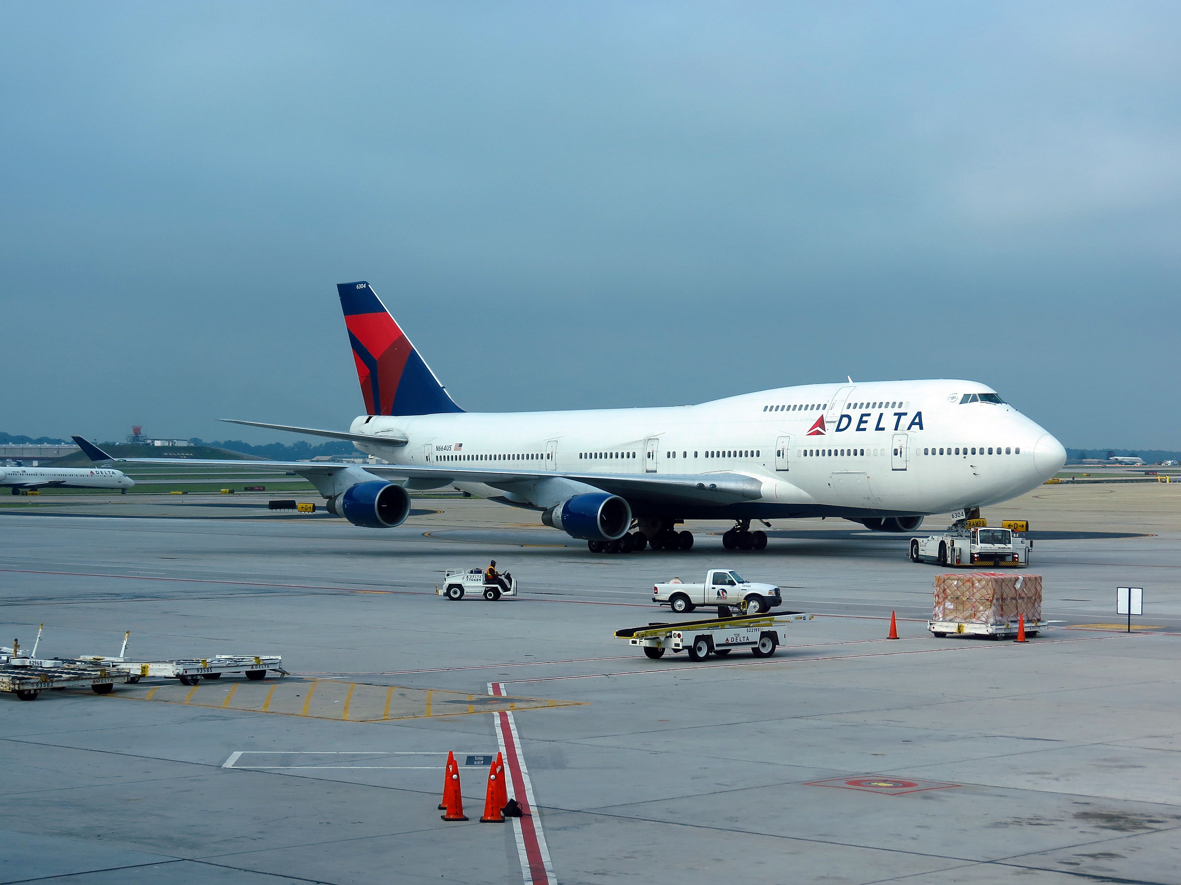 N664US (7848042736)