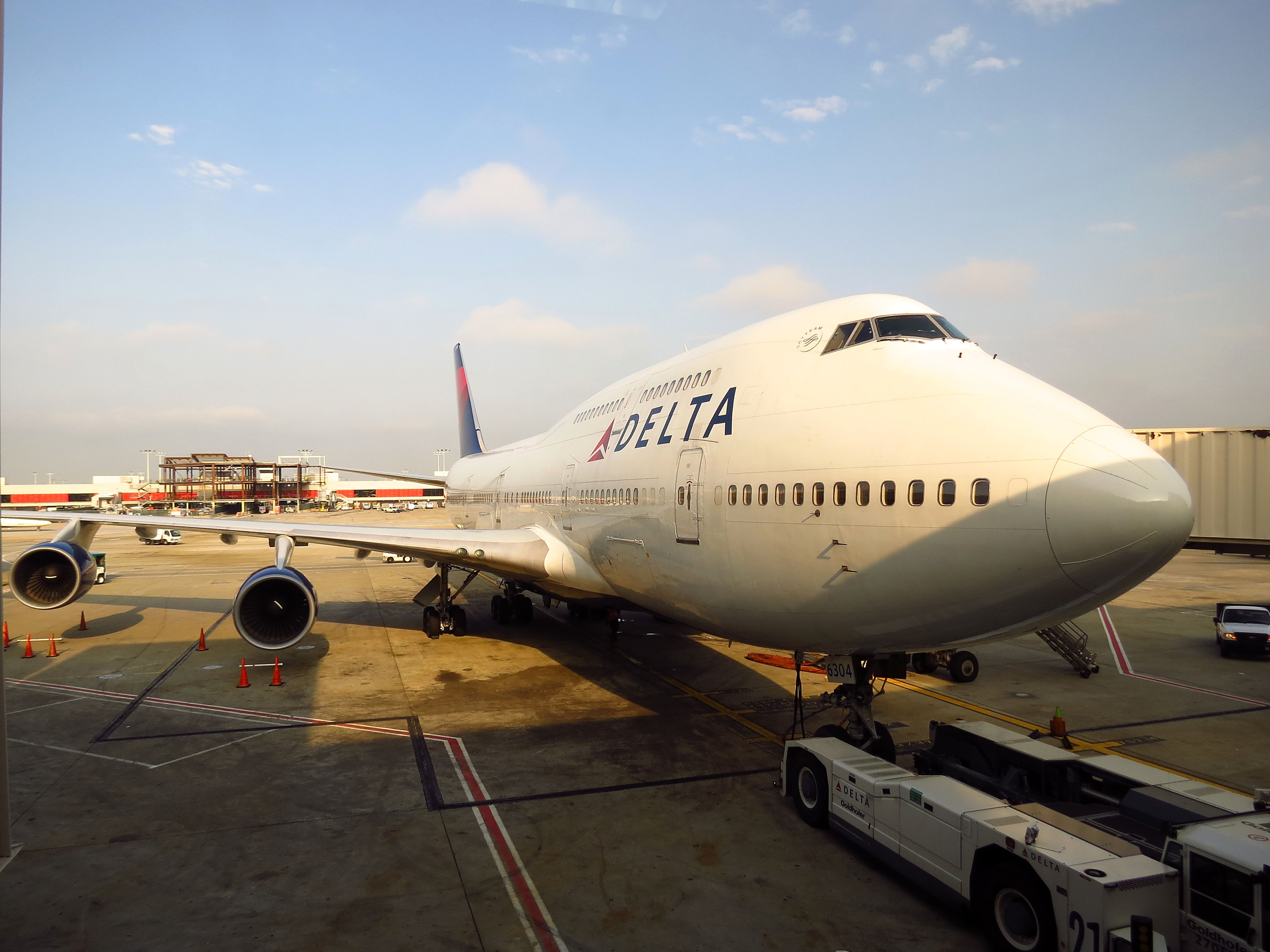 N664US (7848045704)