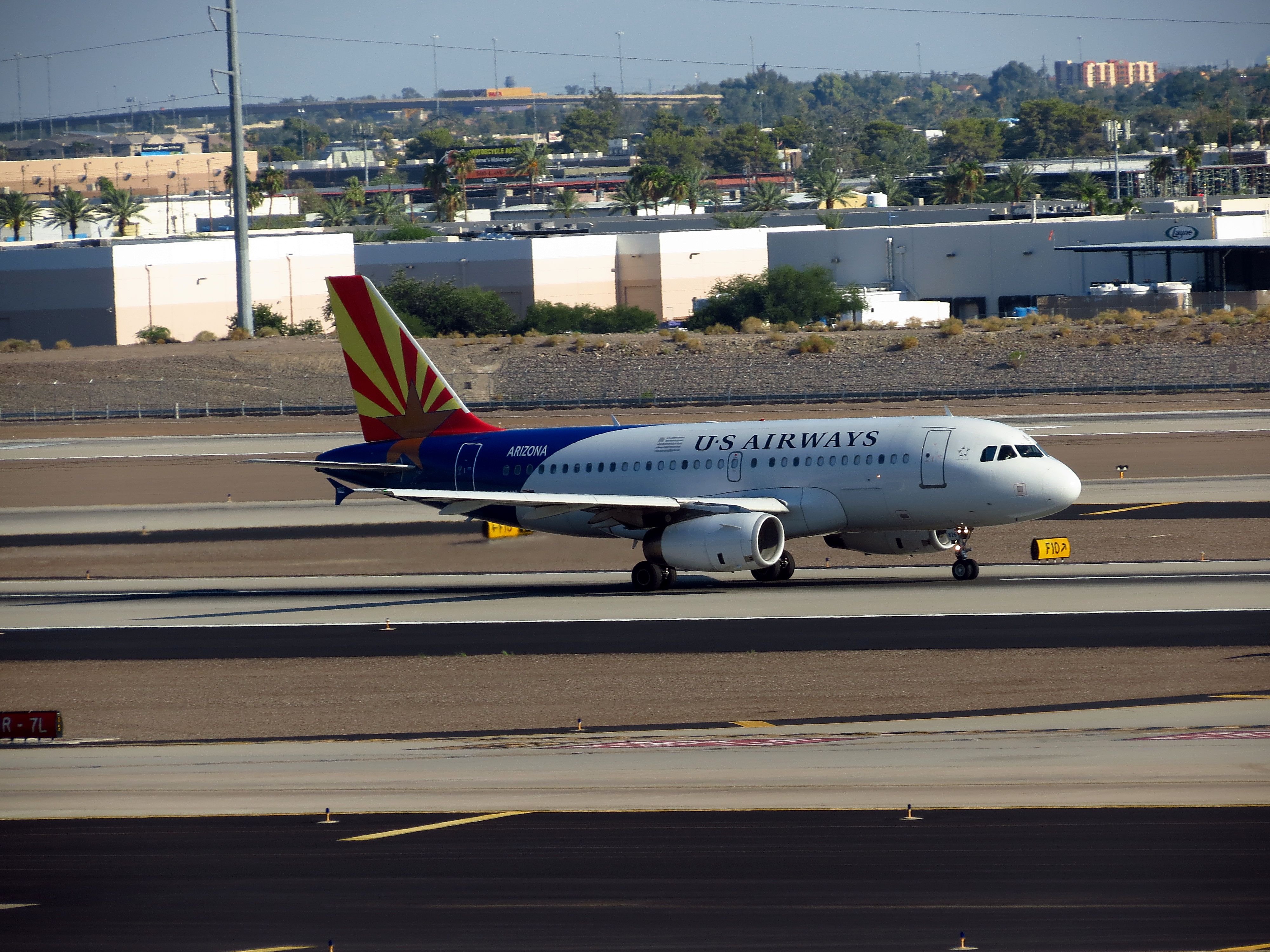 N826AW (7896539932)