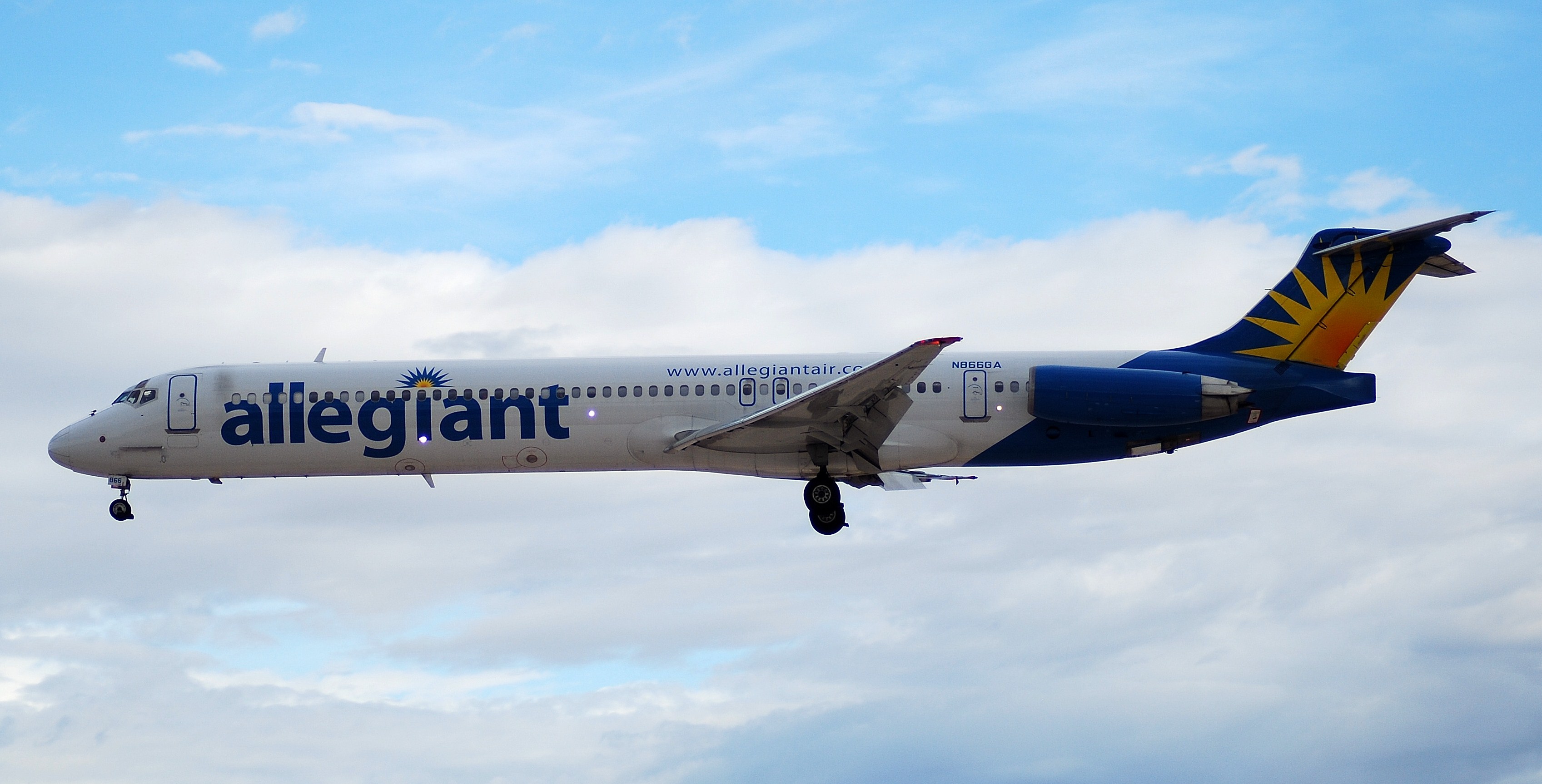 N866GA (2991365294)