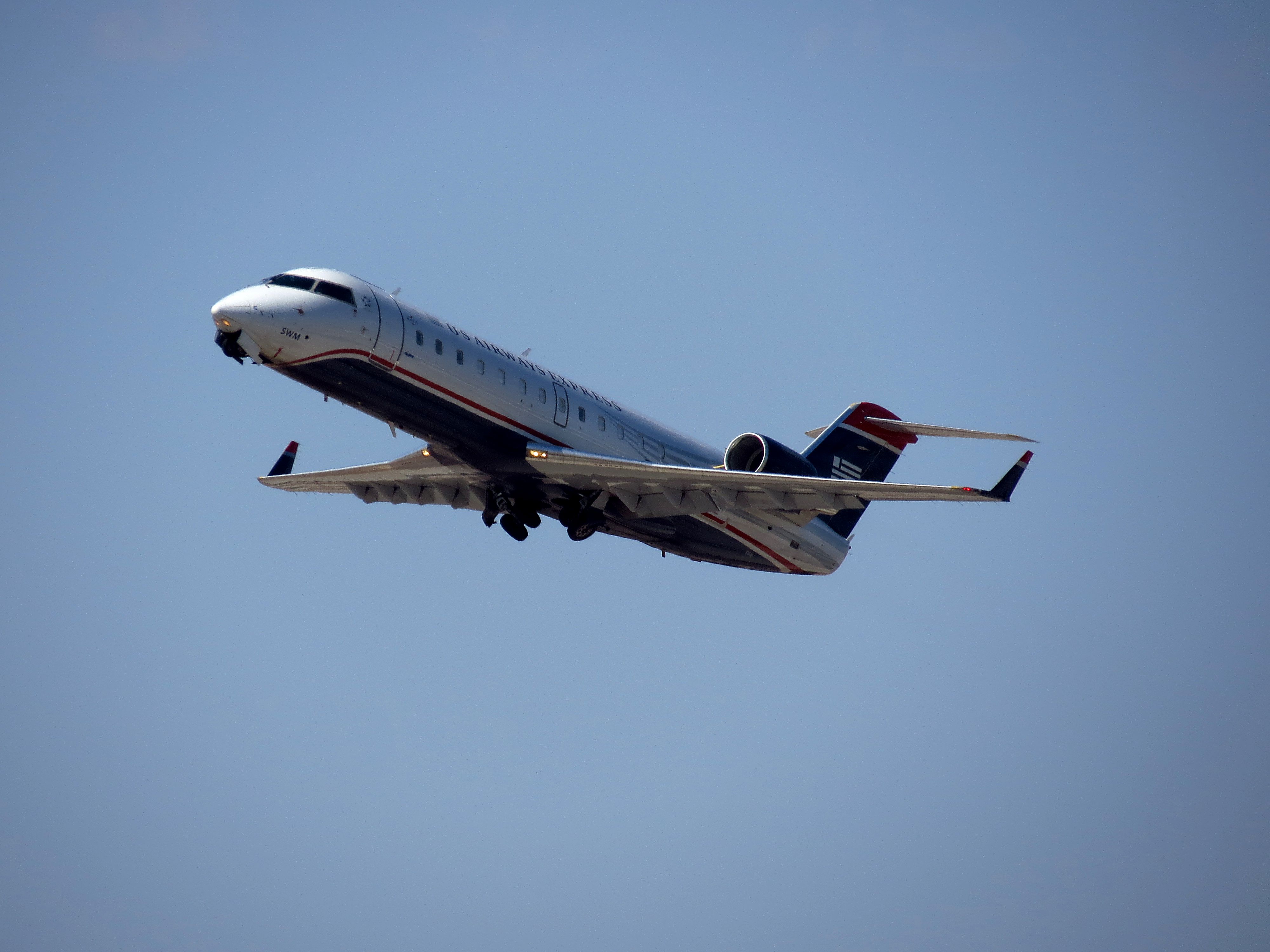 N907SW (7896568224)