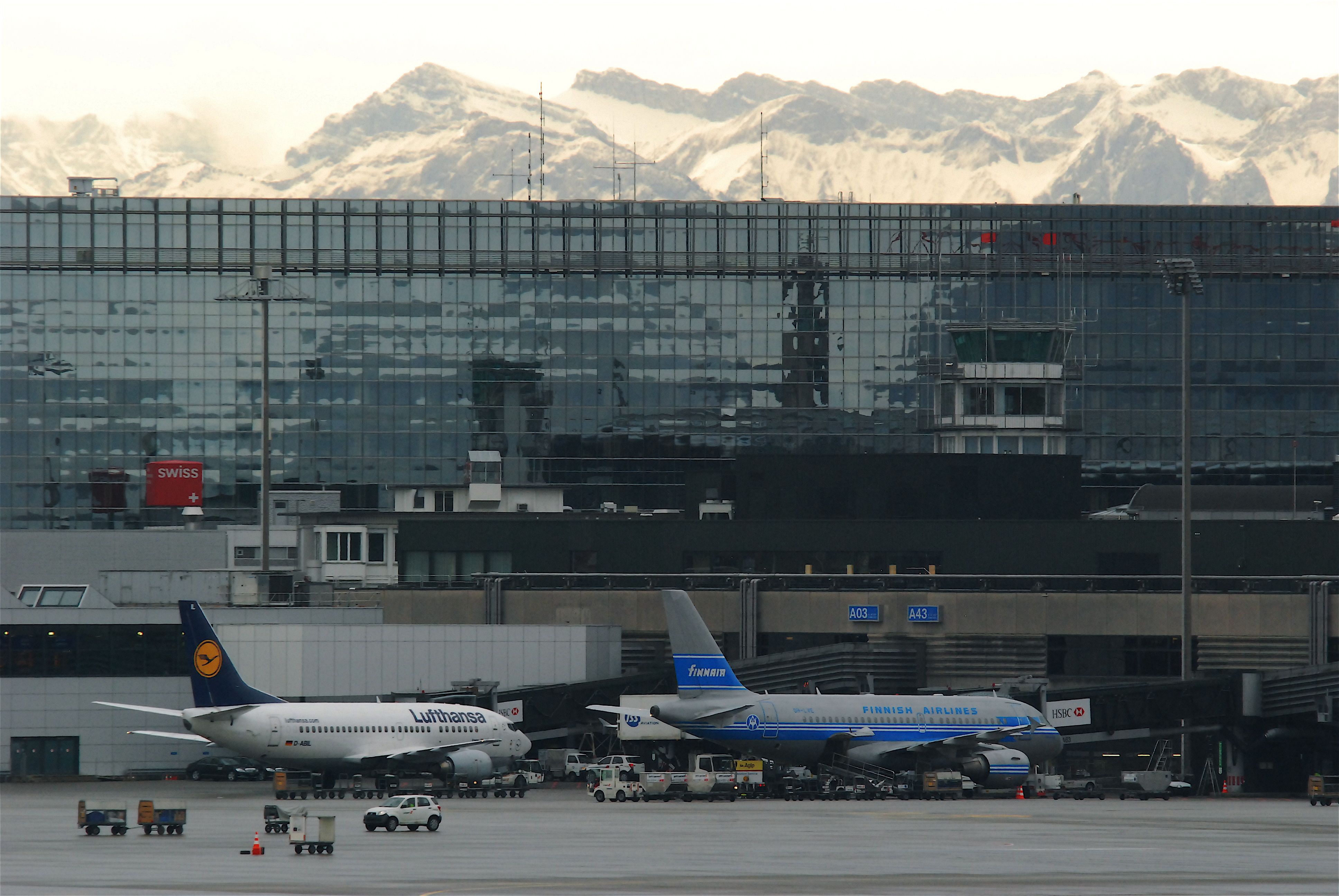 OH-LVE@ZRH;28.02.2010 565ae (4394962617)