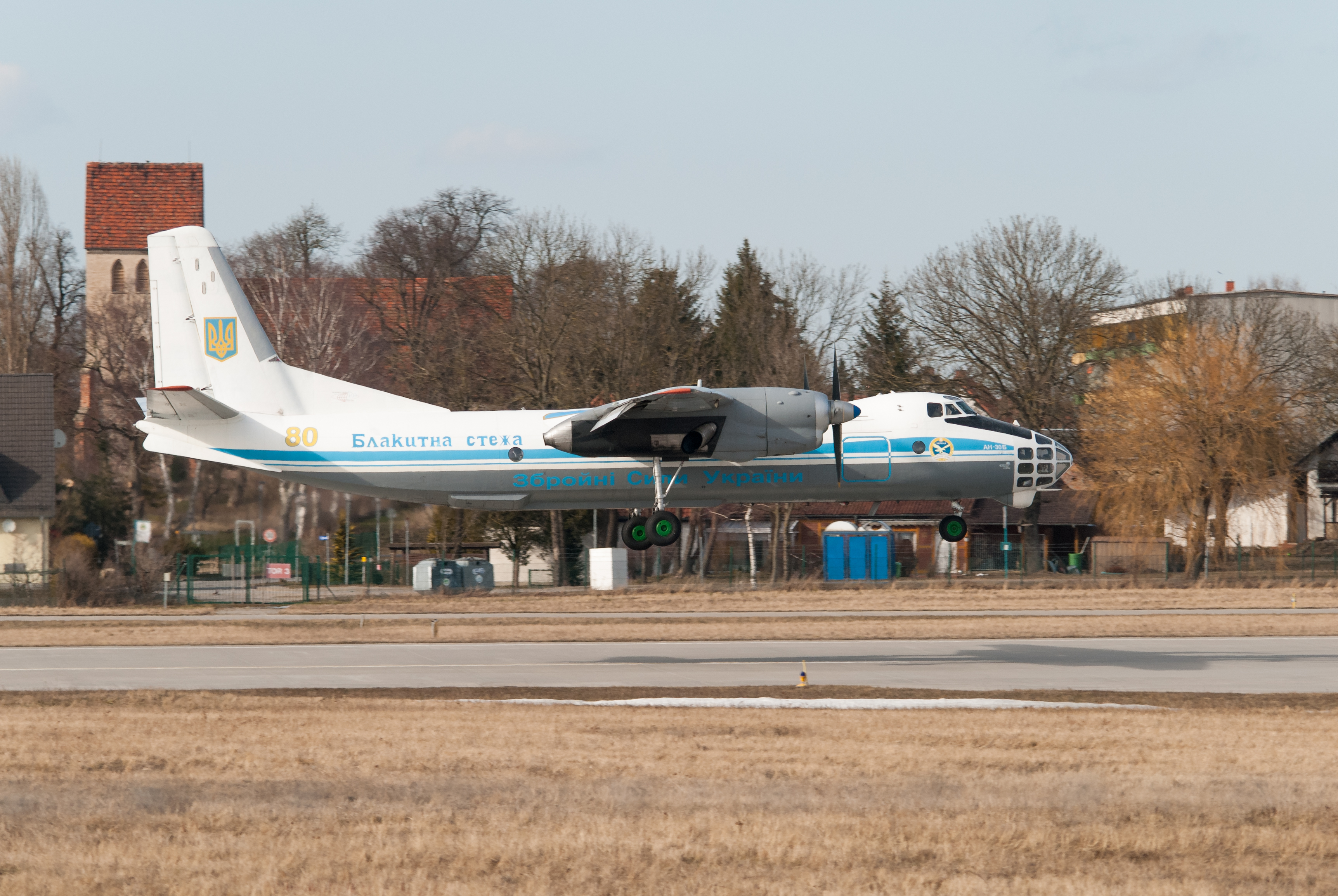 Planespotting 2013 (8736079656)