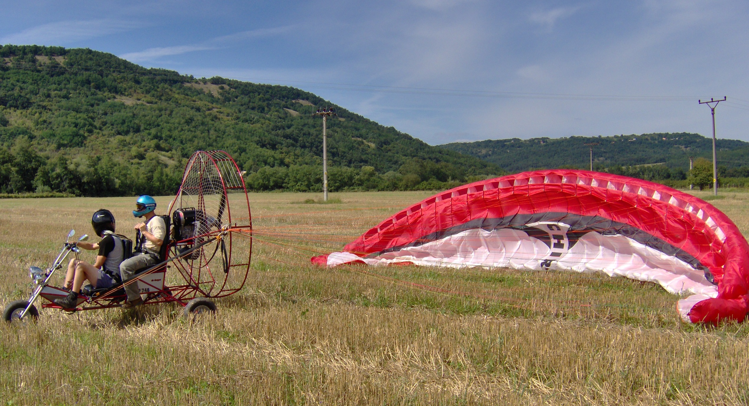 Powered-parachute2