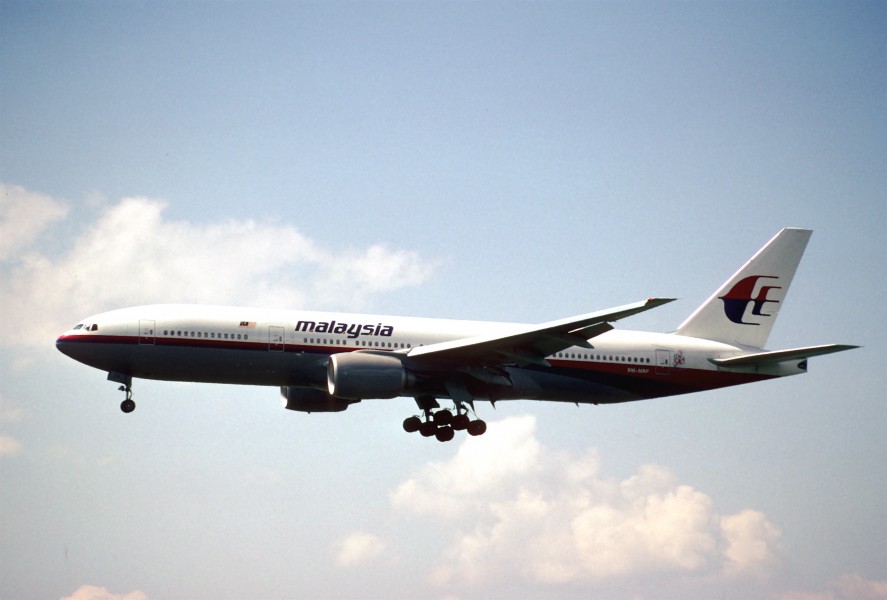 25bi - Malaysia Airlines Boeing 777-2H6ER; 9M-MRF@ZRH;17.05.1998 (5015603223)