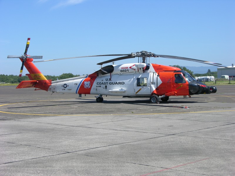 6021 MH-60J USCG at its Astoria Base (3838130009)