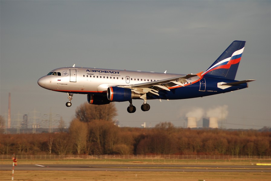 Aeroflot Airbus A319, VP-BDO@DUS,13.01.2008-492bd - Flickr - Aero Icarus
