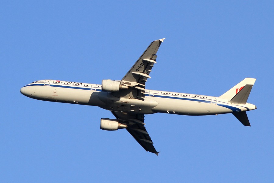 Air China A321-200(B-6326) (4343108123)