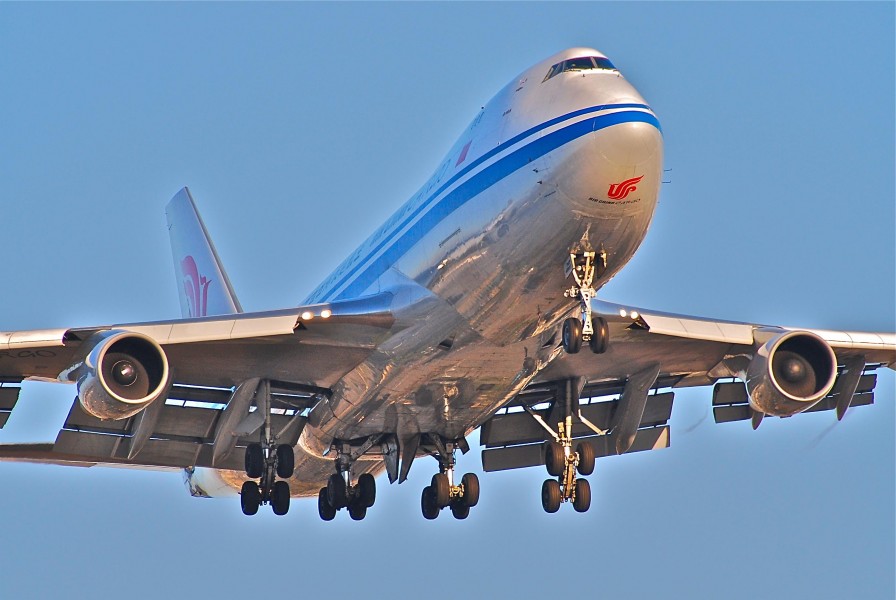Air China Cargo Boeing 747-400F; B-2409@LAX;11.10.2011 623qm (6727875327)