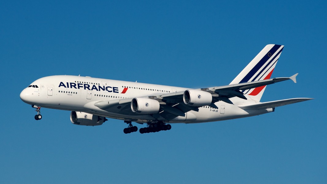 Air France Airbus A380-800 F-HPJB