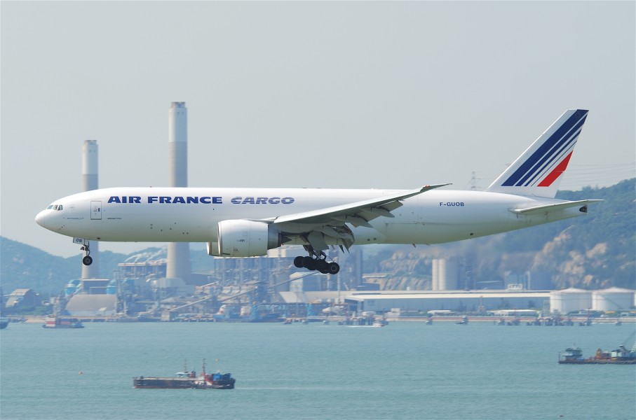 Air France Cargo Boeing 777F; F-GUOB@HKG;04.08.2011 615ws (6260136071)