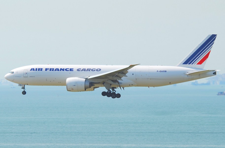 Air France Cargo Boeing 777F; F-GUOB@HKG;04.08.2011 615wu (6260663128)