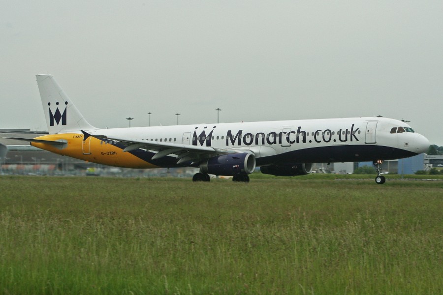 Airbus A321-231 G-OZBH Monarch (7382790122)