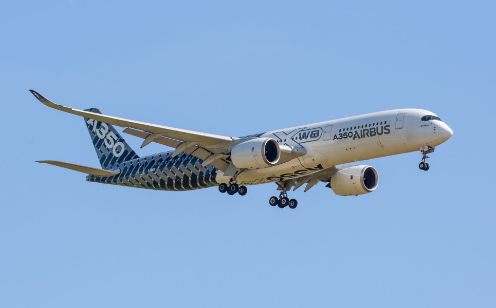 AirExpo 2016 - A350XWB (2)